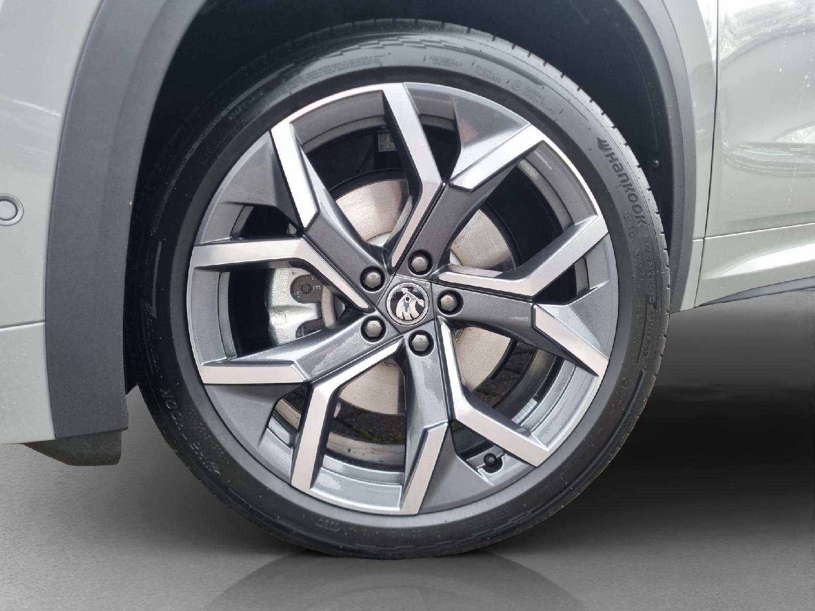SKODA Kodiaq NEW 2.0 TDI SportLine 4x4 DSG 2026-image-12