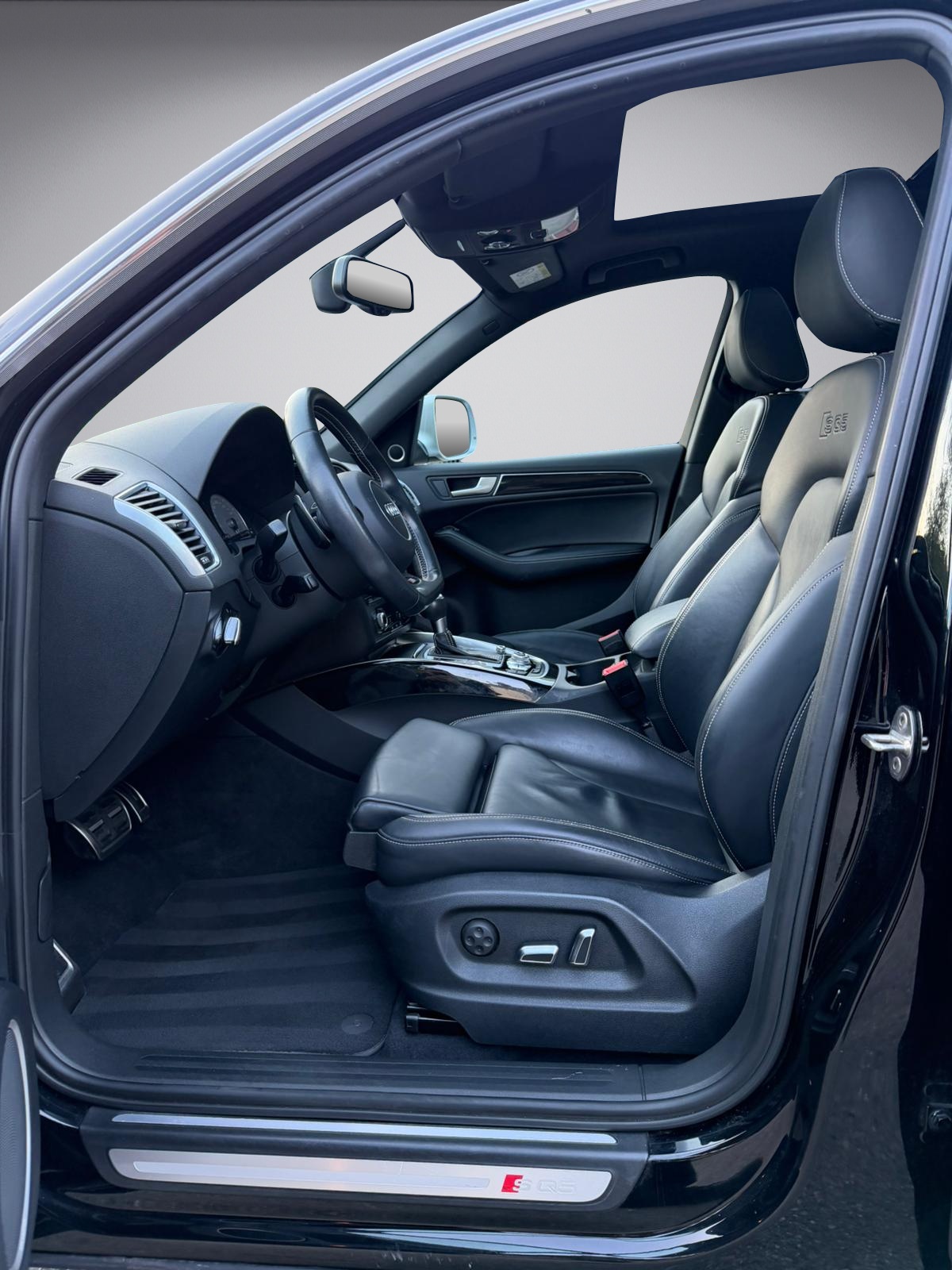 AUDI SQ5 3.0 TDI quattro tiptronic * B&O * AHK * Pano *-image-9