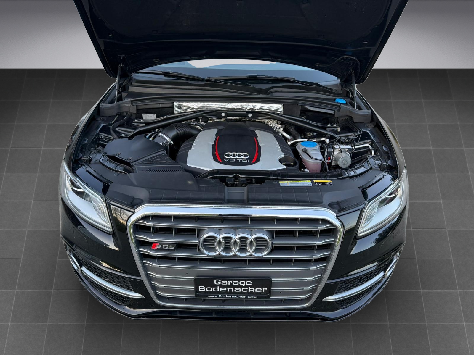 AUDI SQ5 3.0 TDI quattro tiptronic * B&O * AHK * Pano *-image-16