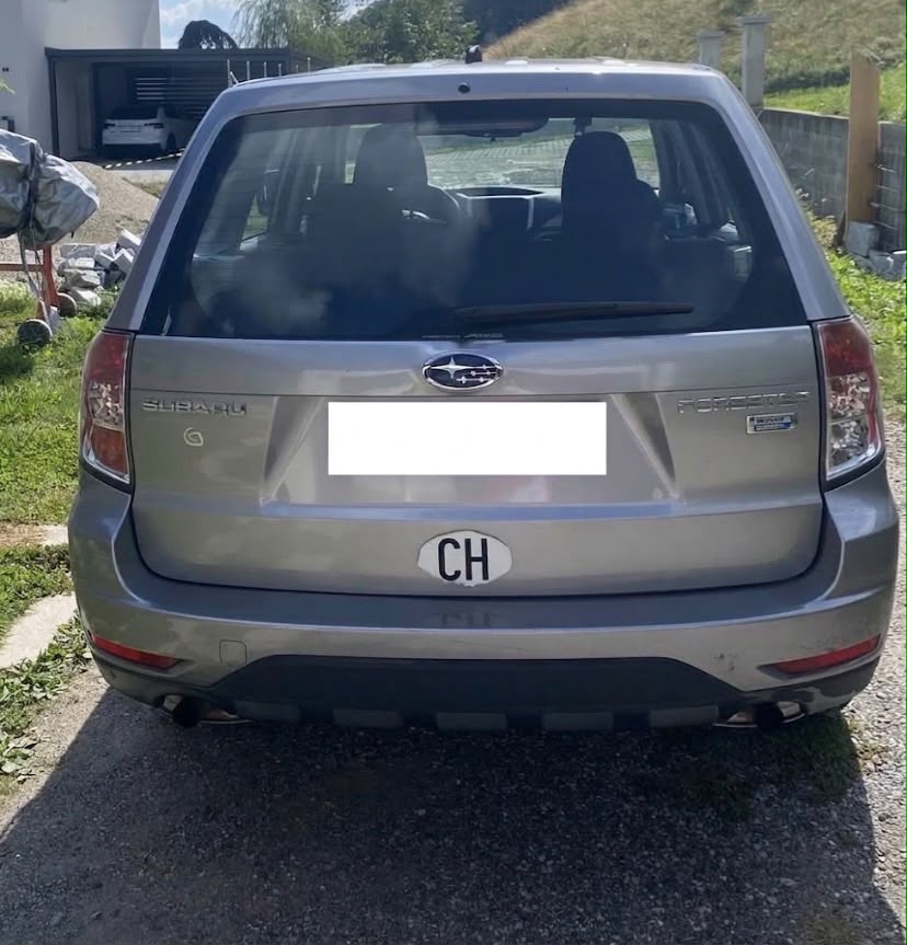 SUBARU 2.0 D X Swiss-image-3