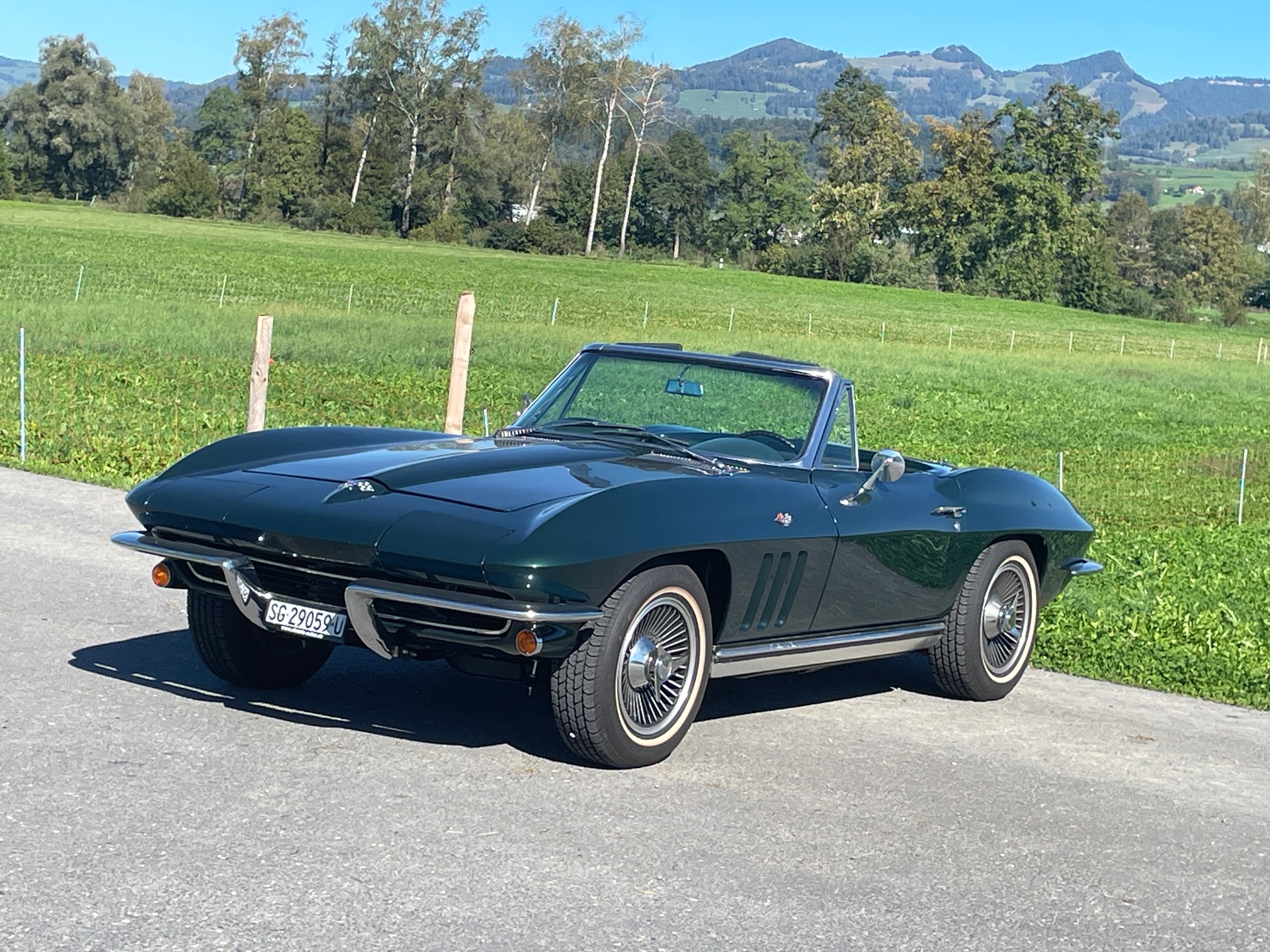 CHEVROLET Corvette Sting Ray C2 327cui-image-1