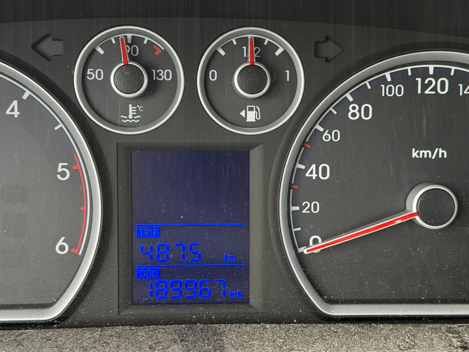 HYUNDAI i30 1.6 CRDi Style-image-6