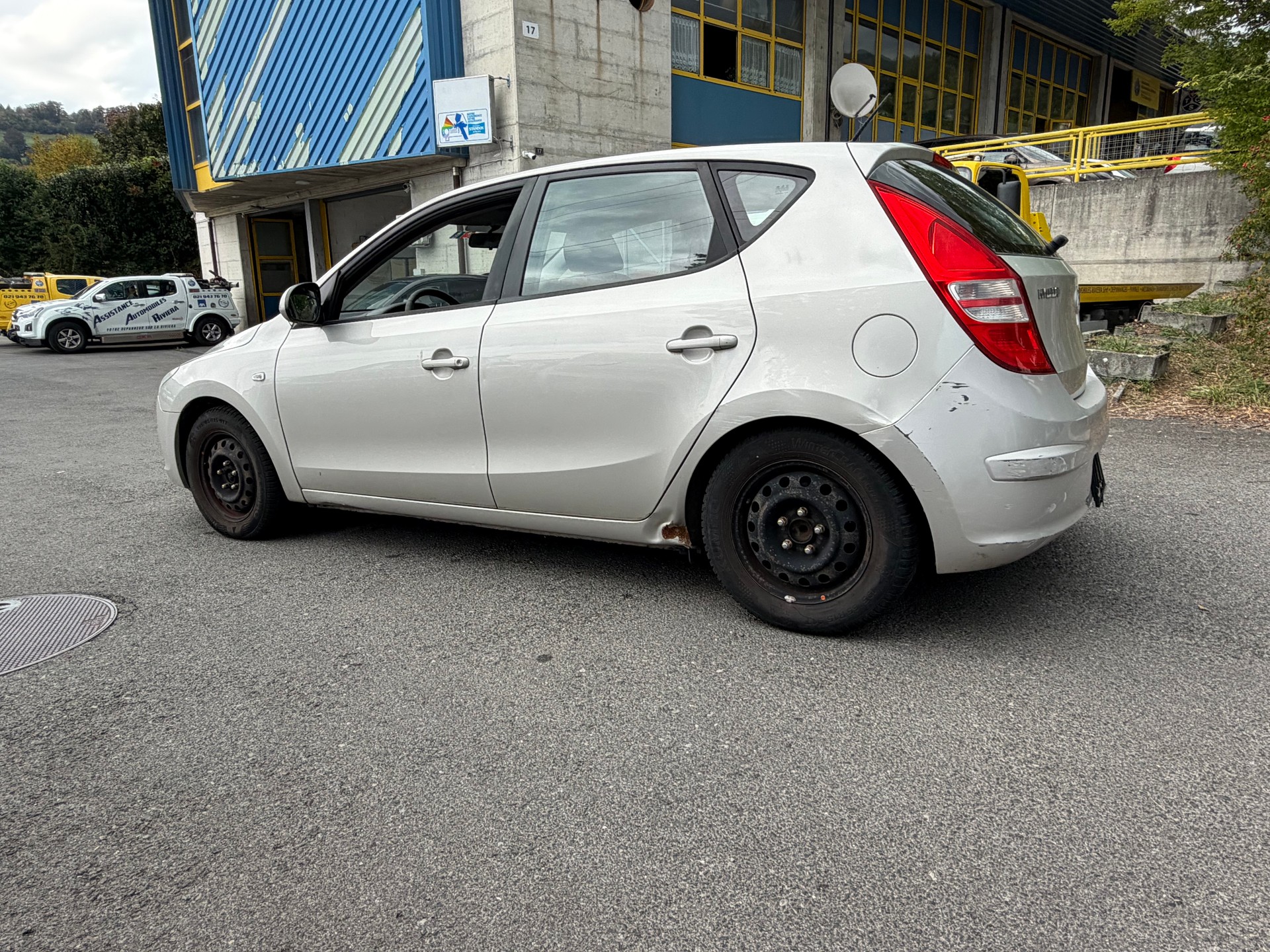 HYUNDAI i30 1.6 CRDi Style-image-8