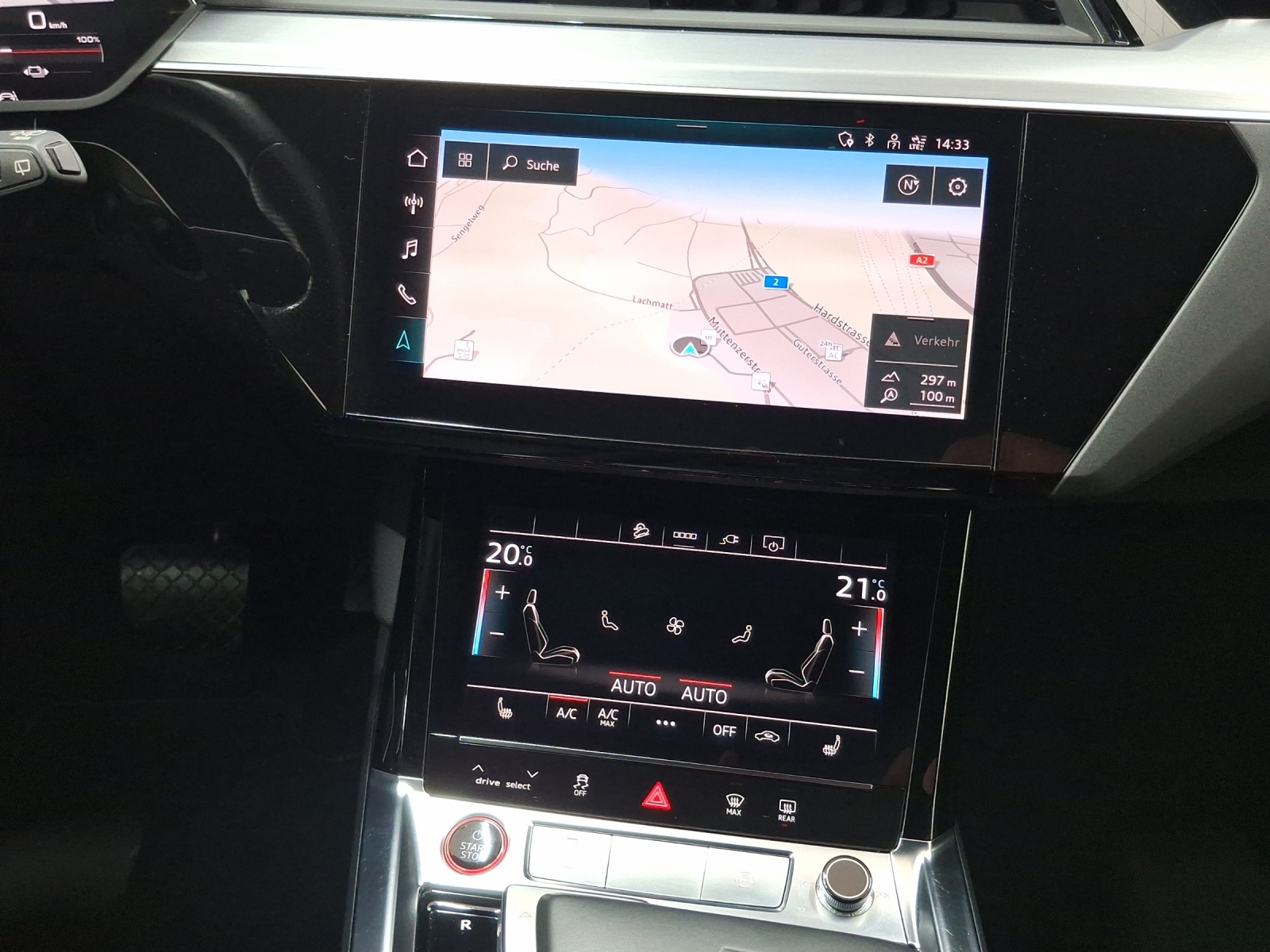 AUDI e-tron S quattro-image-10