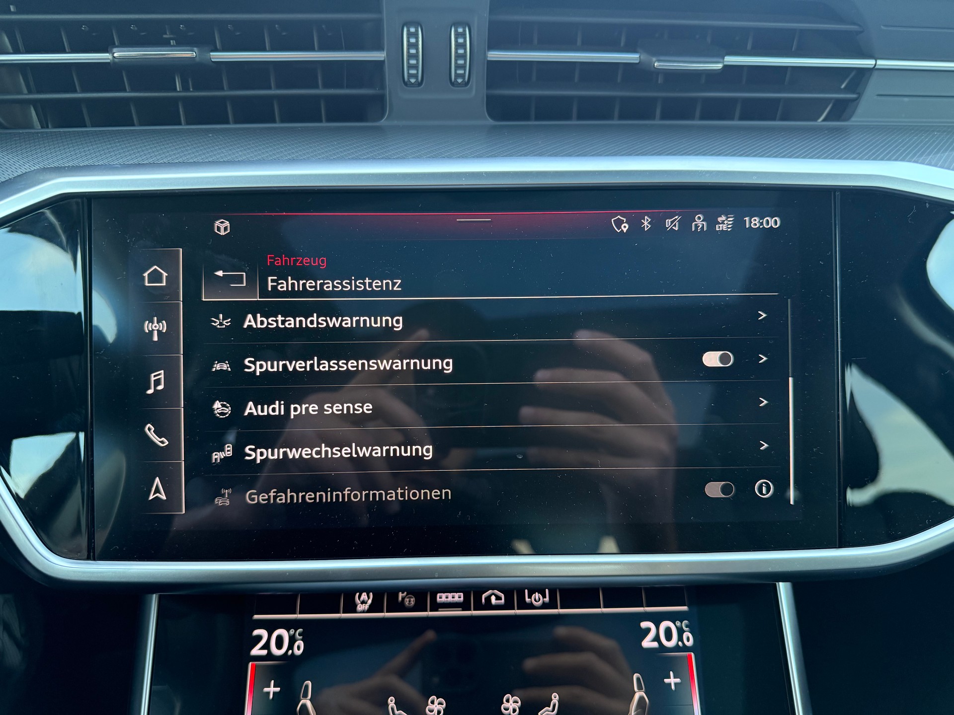 AUDI A6 Avant 3.0 55 TFSI Sport quattro S-Tronic-image-16