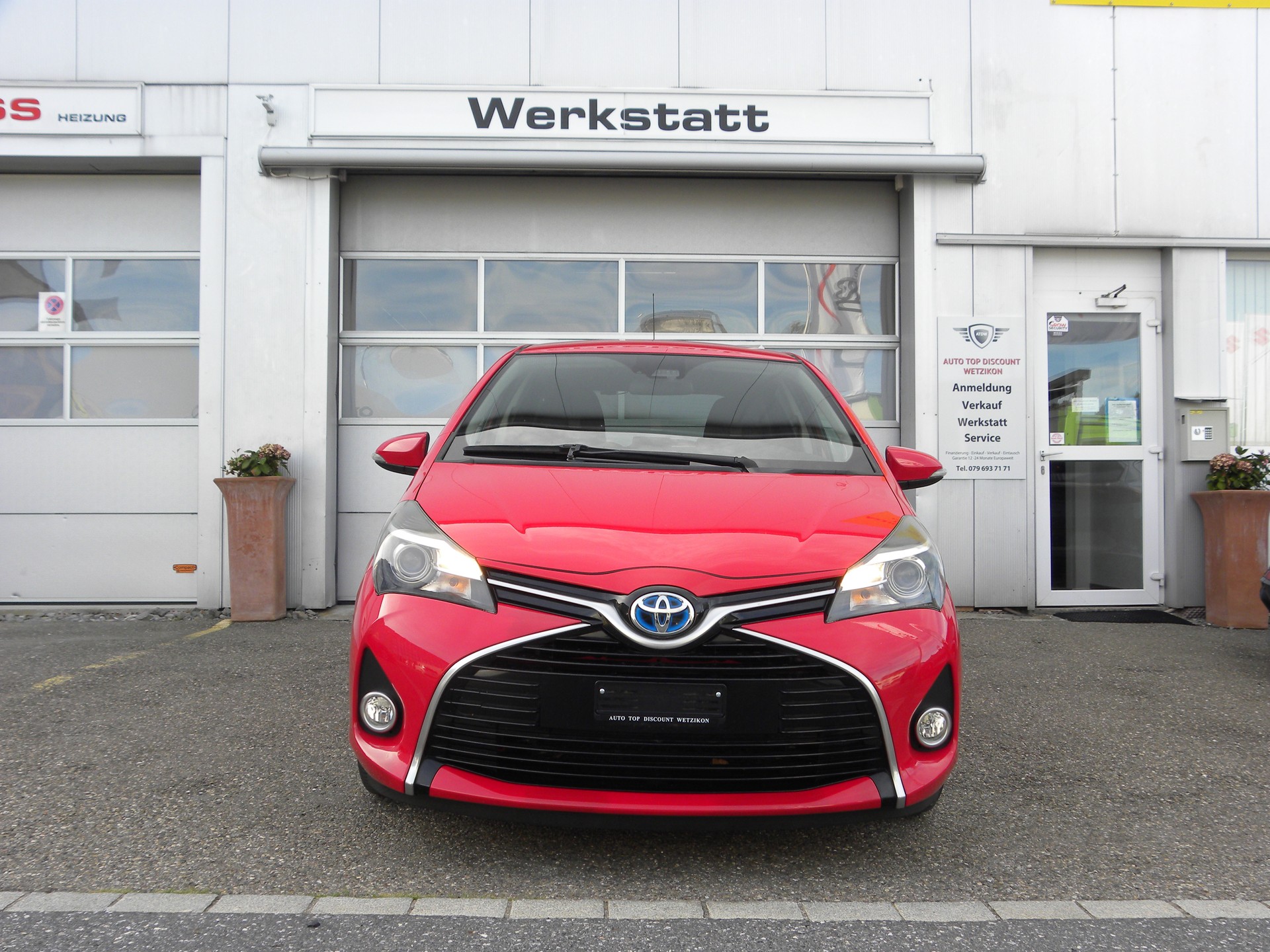 TOYOTA Yaris 1.5 VVT-i Hybrid Swiss Trend e-CVT