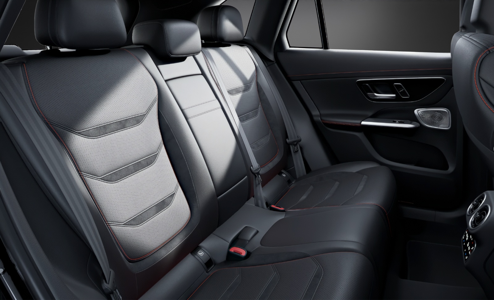 MERCEDES-BENZ GLC 53 AMG 4Matic+ 9G-Tronic-image-9