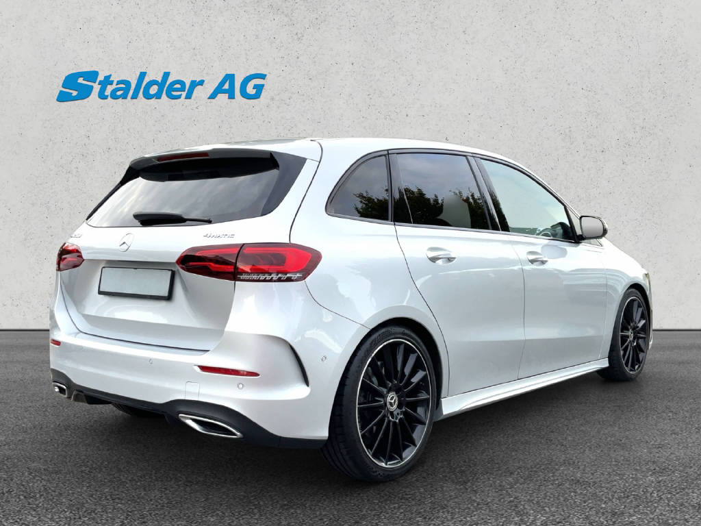 MERCEDES-BENZ B 250 AMG Line 4matic-image-5