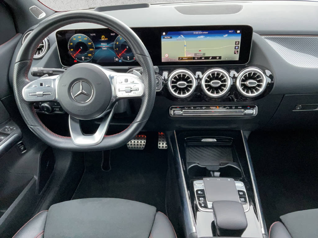 MERCEDES-BENZ B 250 AMG Line 4matic-image-10