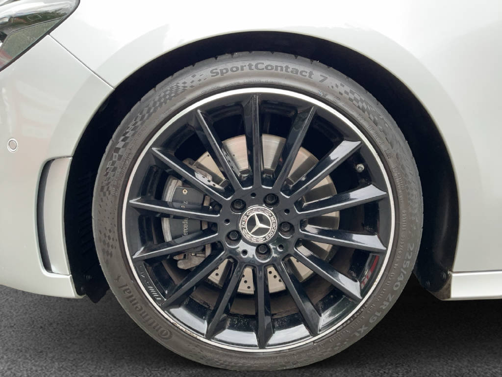 MERCEDES-BENZ B 250 AMG Line 4matic-image-13