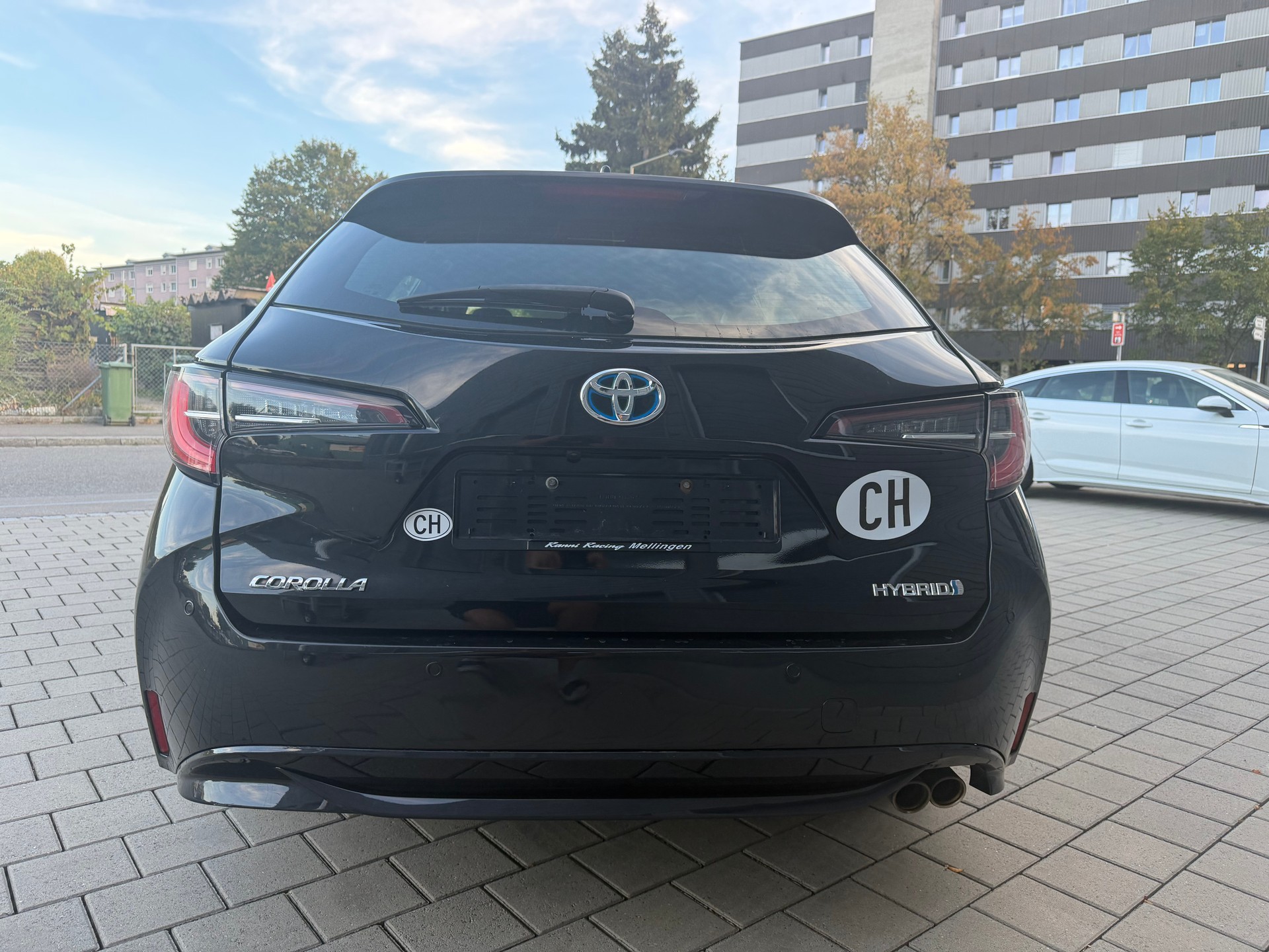TOYOTA Corolla 2.0 HSD Style e-CVT-image-5