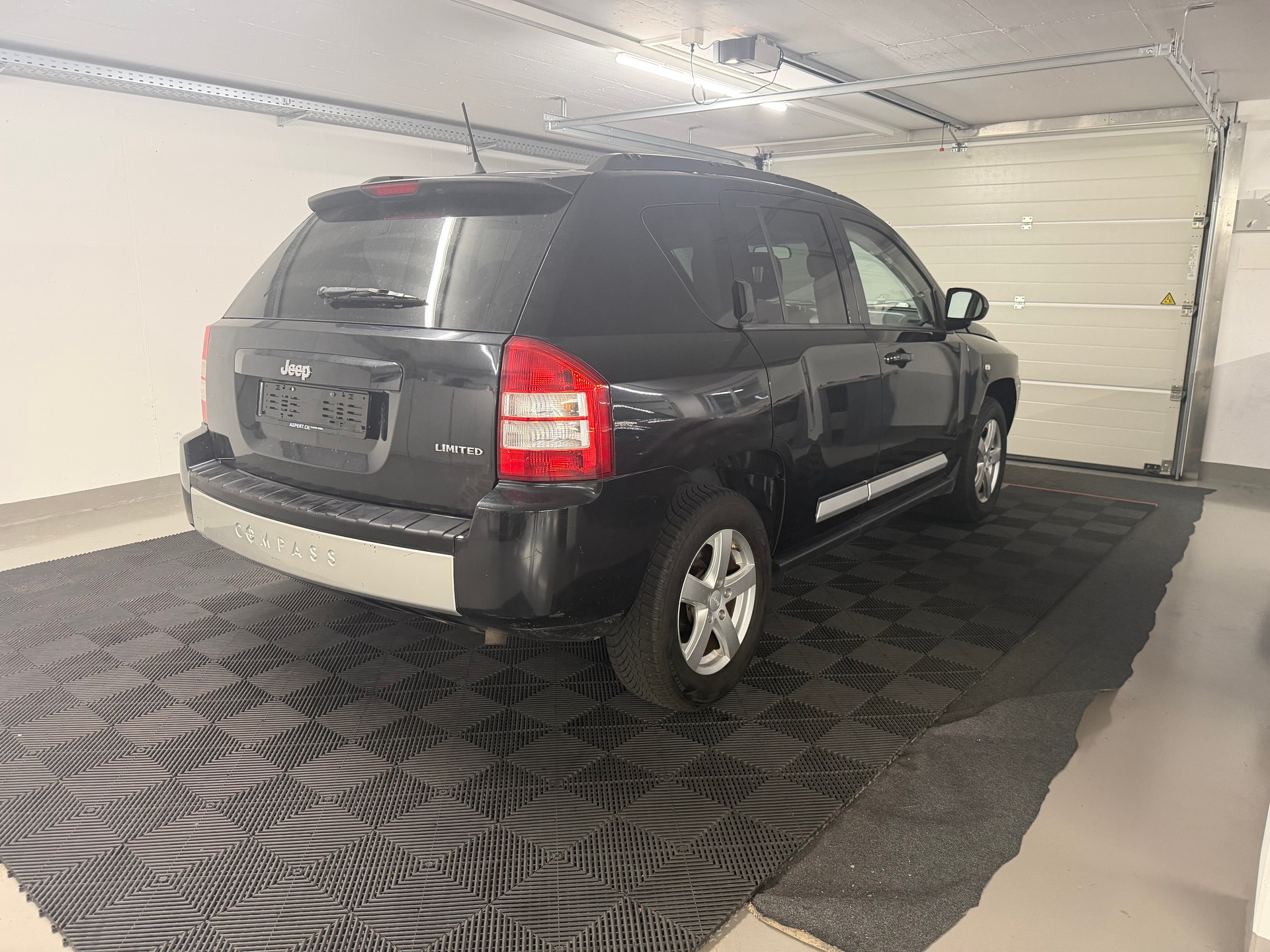 JEEP Compass 2.4 Limited CVT Frisch ab MFK-image-3