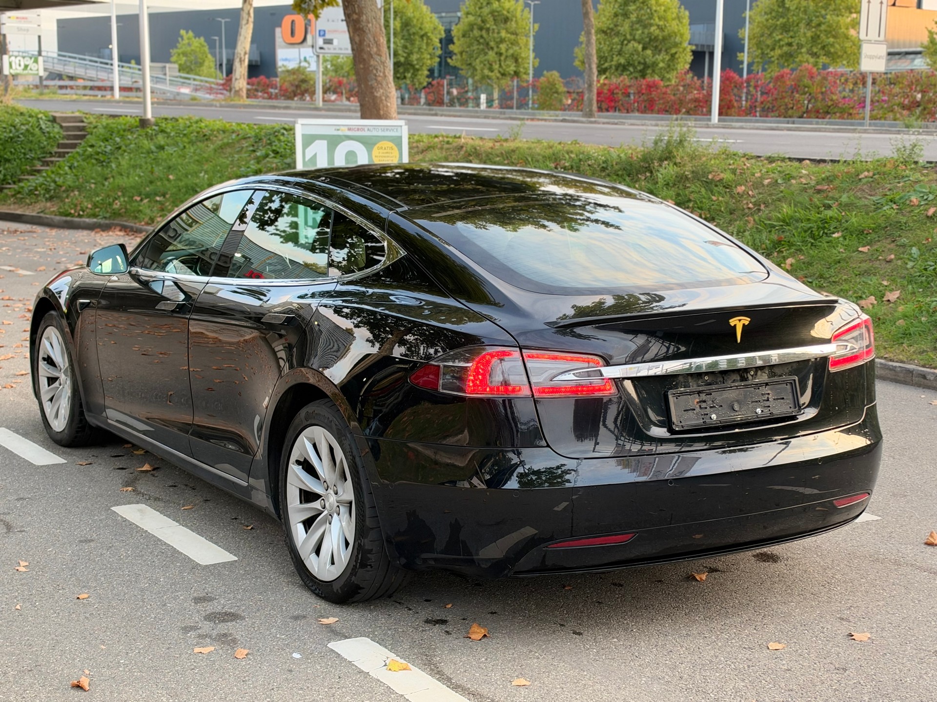TESLA Model S 75 D FACELIFT-image-6