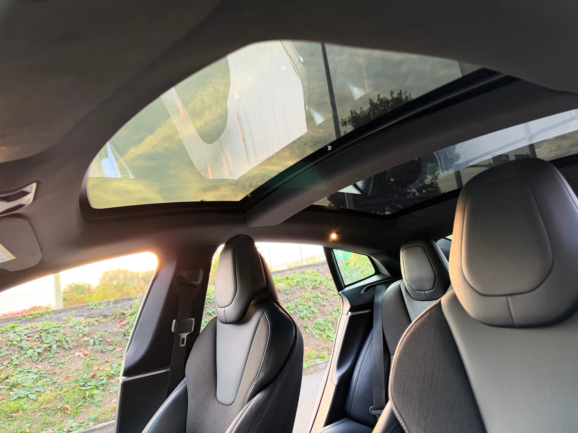 TESLA Model S 75 D FACELIFT-image-15