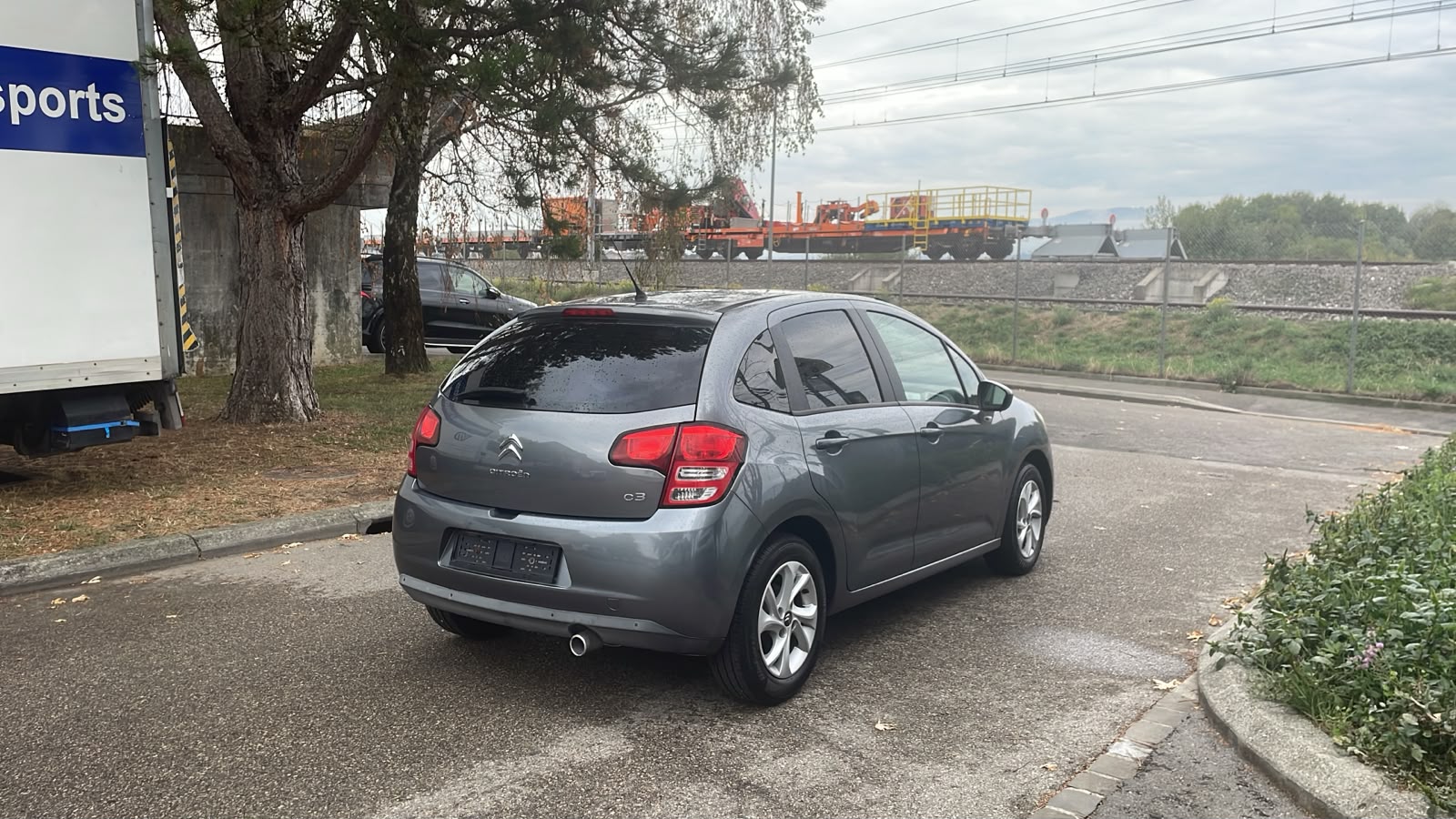 CITROEN C3 1.4i 16V Chic-image-1