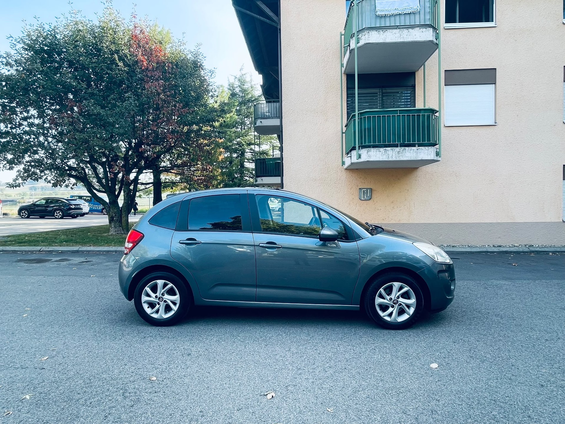 CITROEN C3 1.4i 16V Chic-image-5
