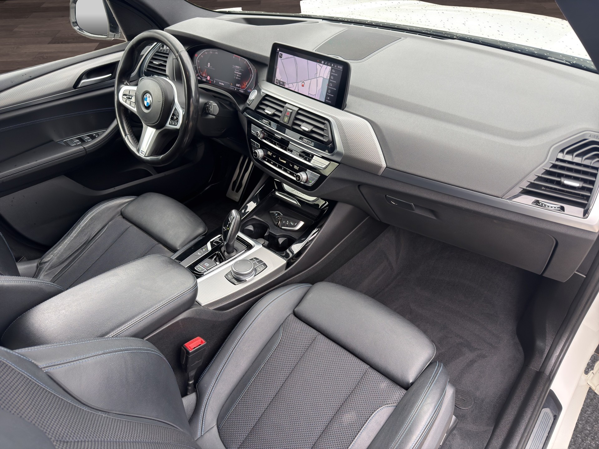 BMW X3 xDrive 30d M Sport Steptronic-image-18
