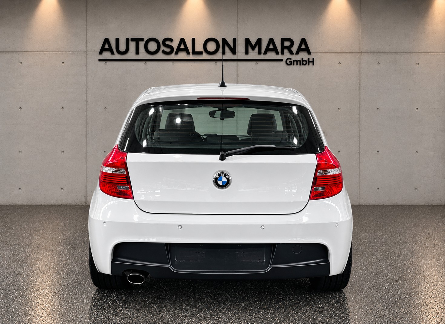 BMW 118i Dynamic Edition M- Paket-image-4