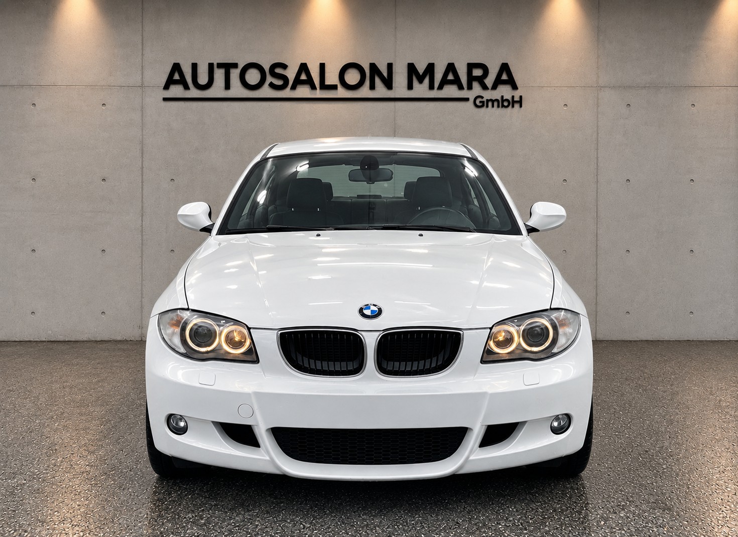 BMW 118i Dynamic Edition M- Paket-image-8