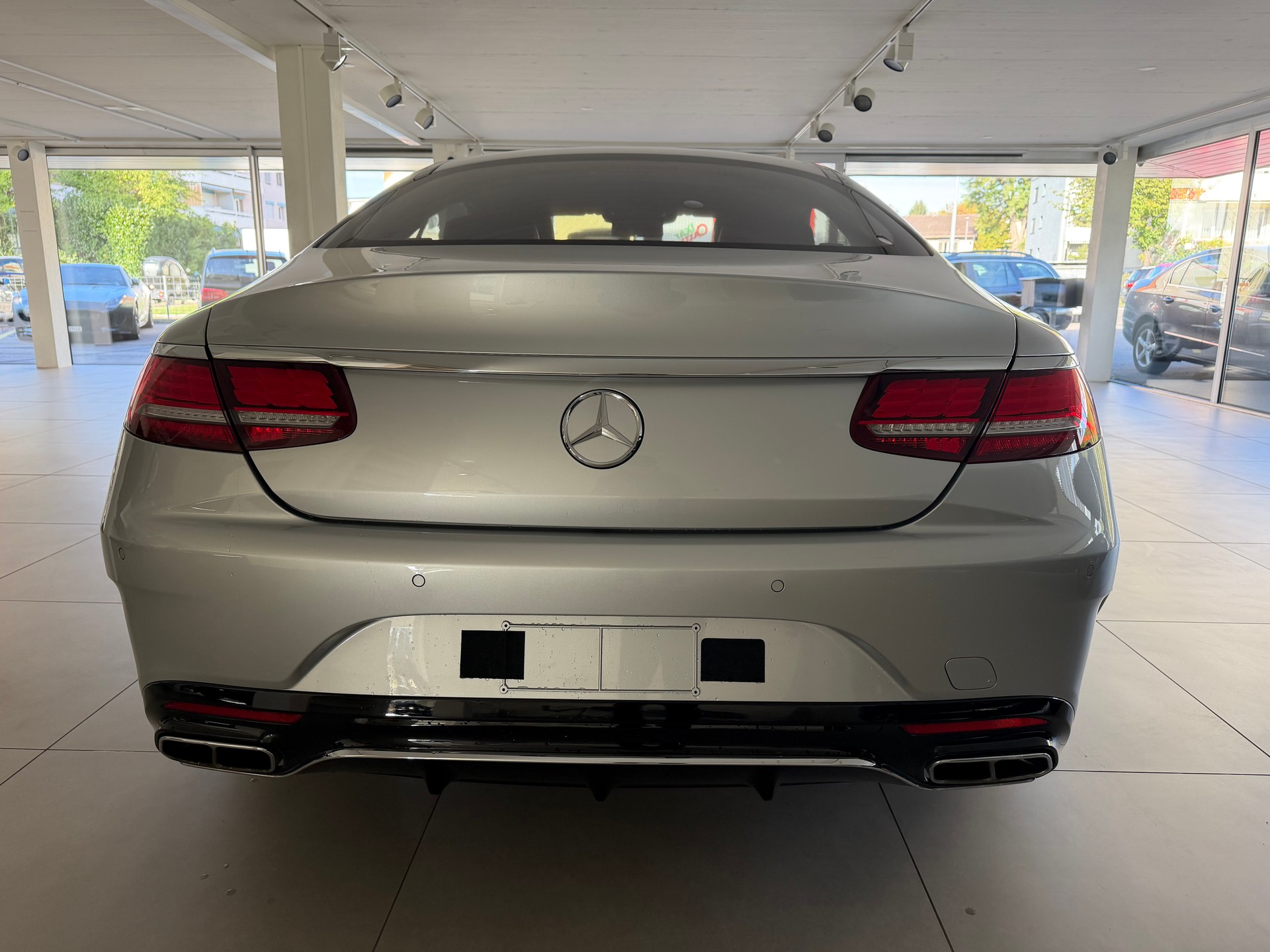 MERCEDES-BENZ S 560 4Matic 9G-Tronic-image-7
