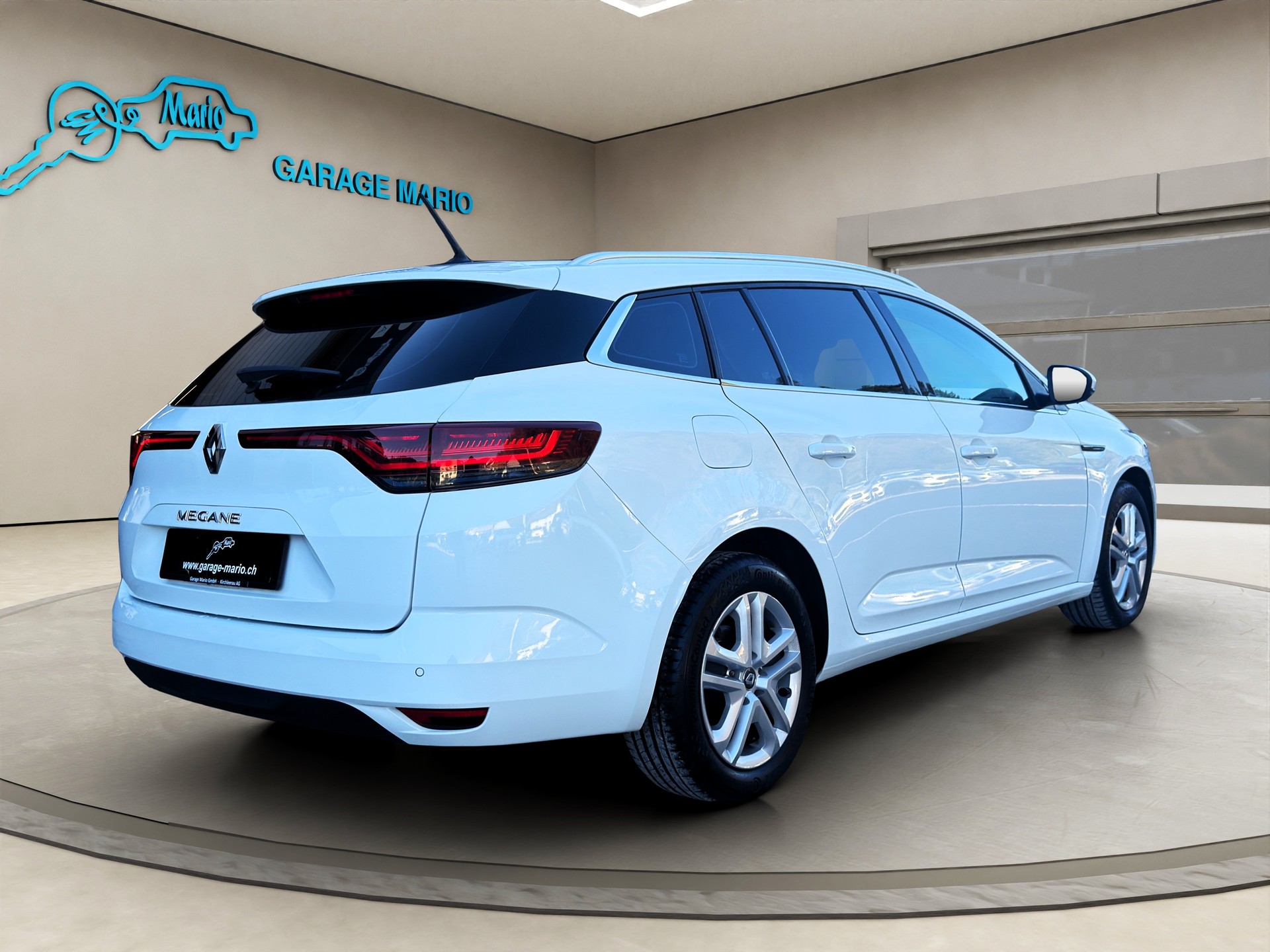 RENAULT Mégane Grandtour 1.5 dCi Business EDC ✅CH-Fahrzeug aus 1. Hand & 8-fach bereift auf ALU✅-image-4