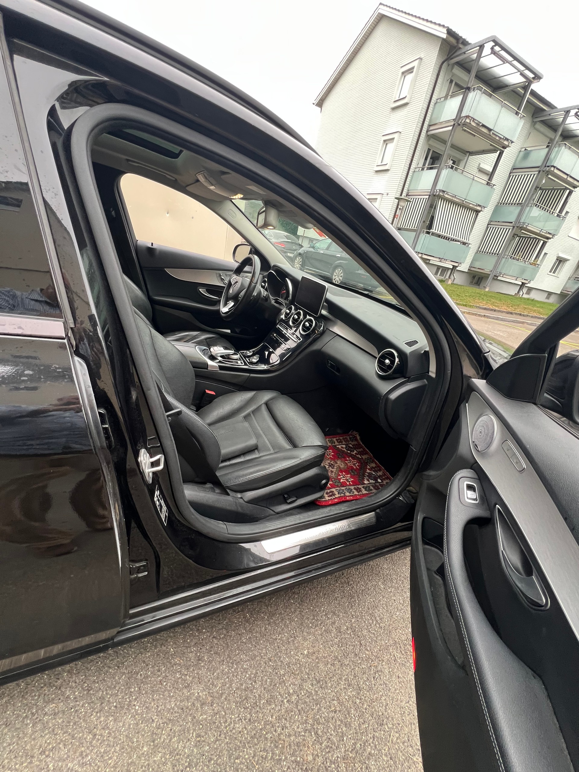 MERCEDES-BENZ C 250 BlueTEC Swiss Star 4Matic 9G-Tronic-image-6