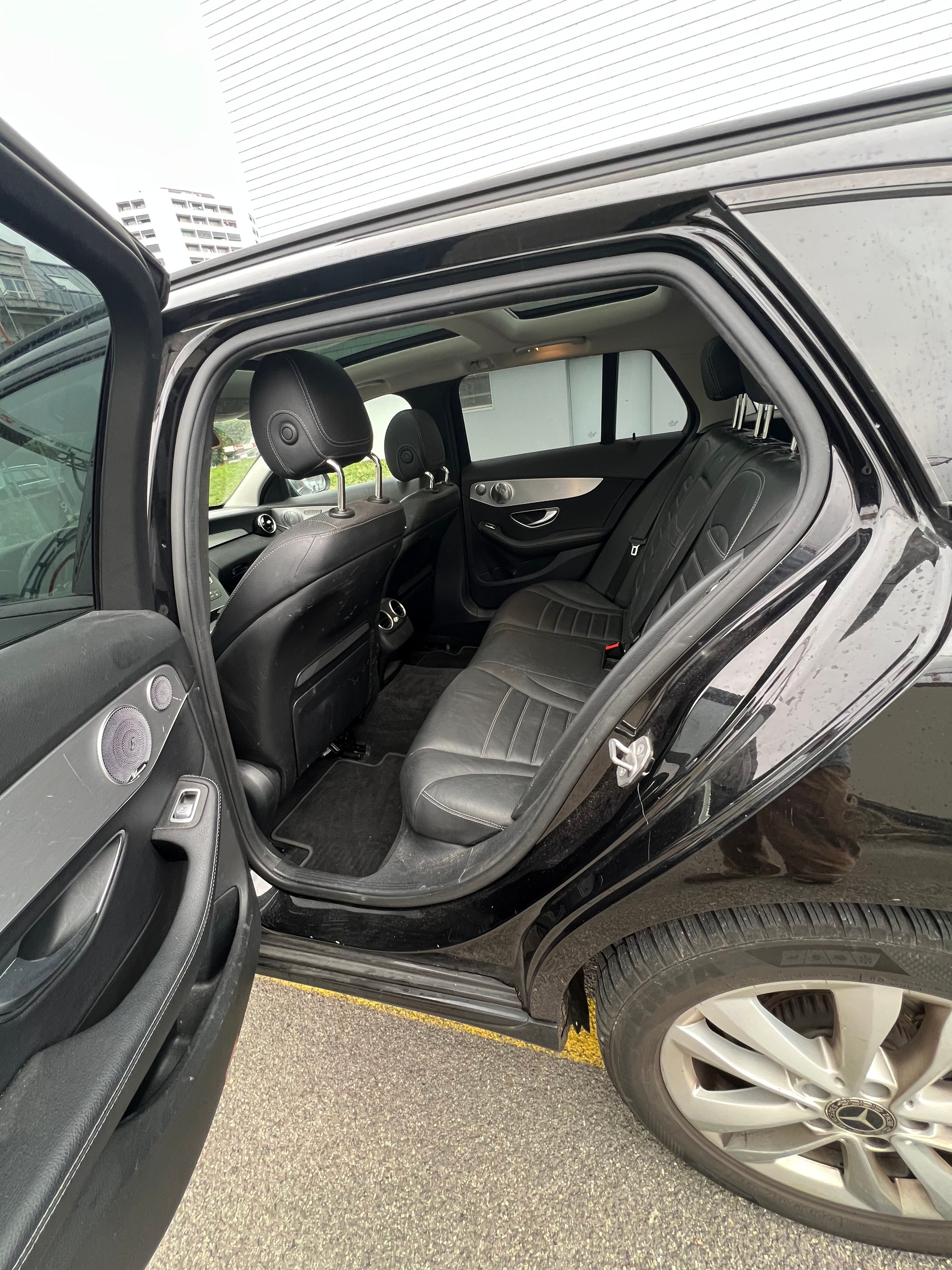 MERCEDES-BENZ C 250 BlueTEC Swiss Star 4Matic 9G-Tronic-image-7