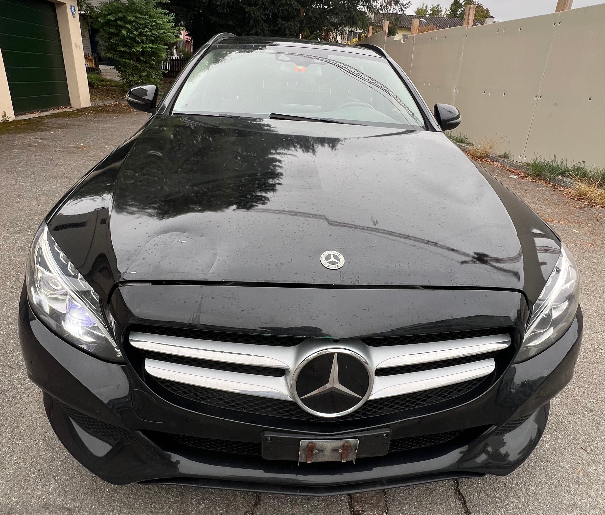 Car photo