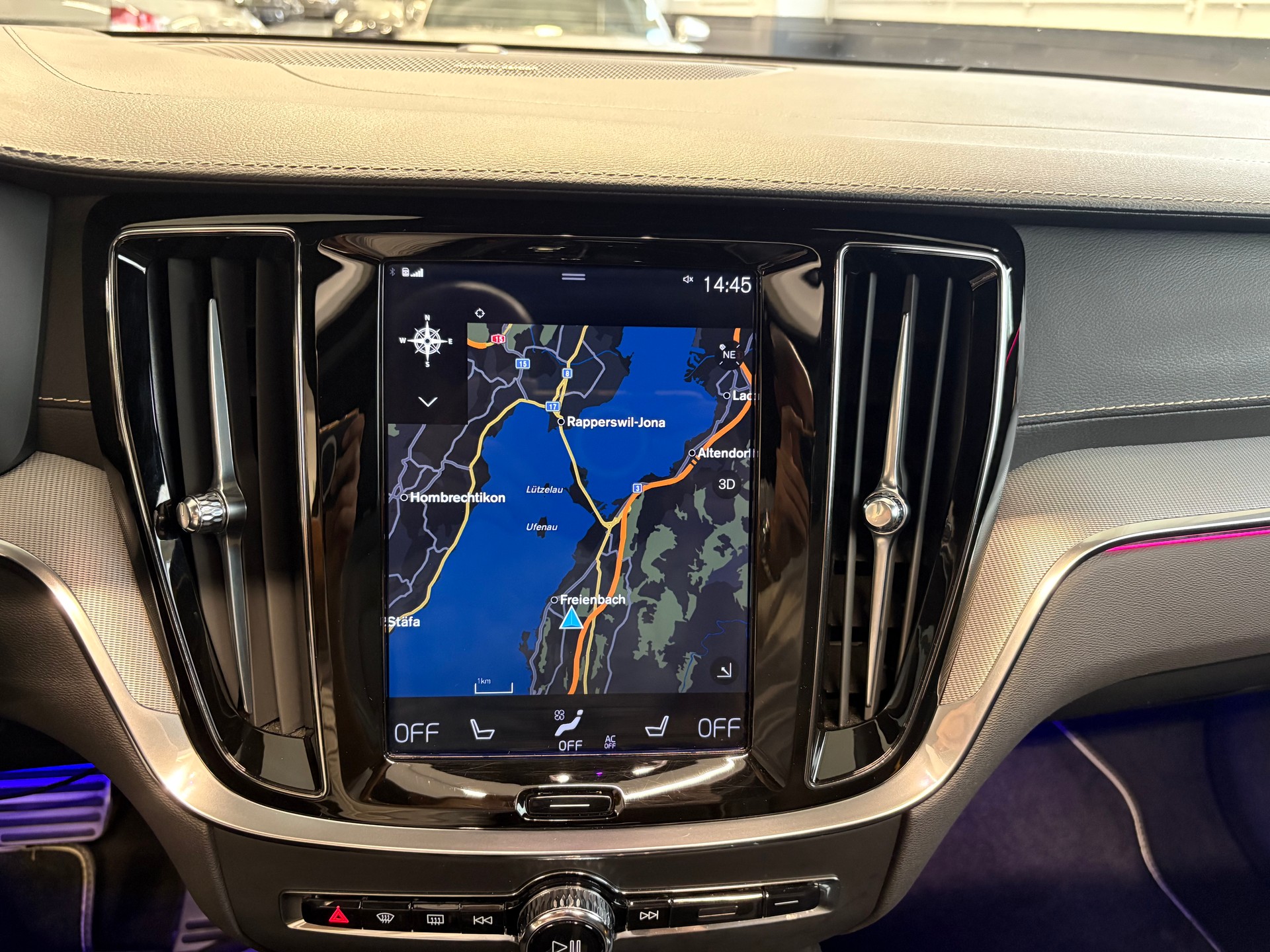 VOLVO S60 T8 e AWD Twin Engine Polestar Geartronic-image-10