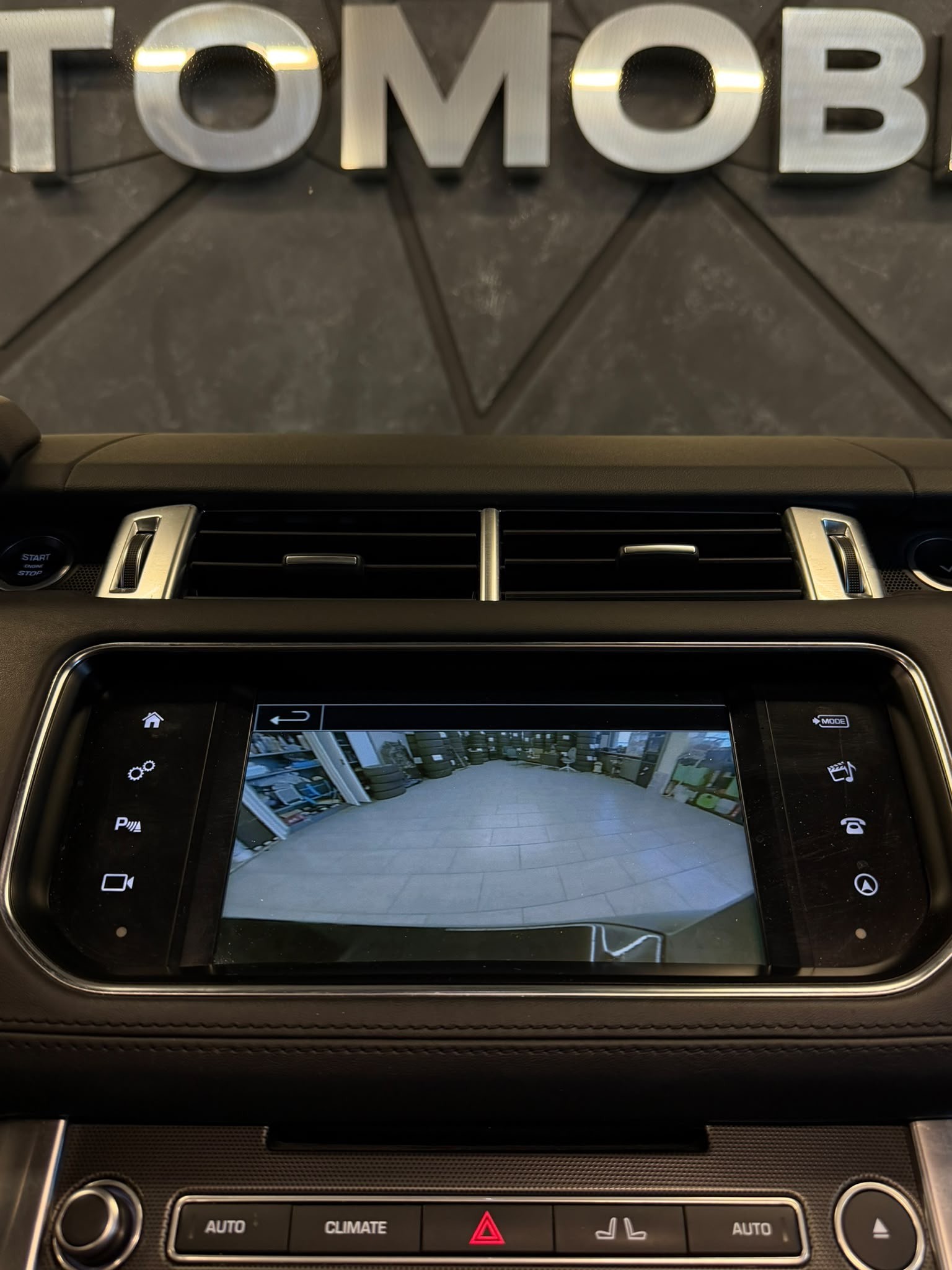 LAND ROVER Range Rover Sport 3.0 SDV6 HSE Dynamic Automatic-image-10