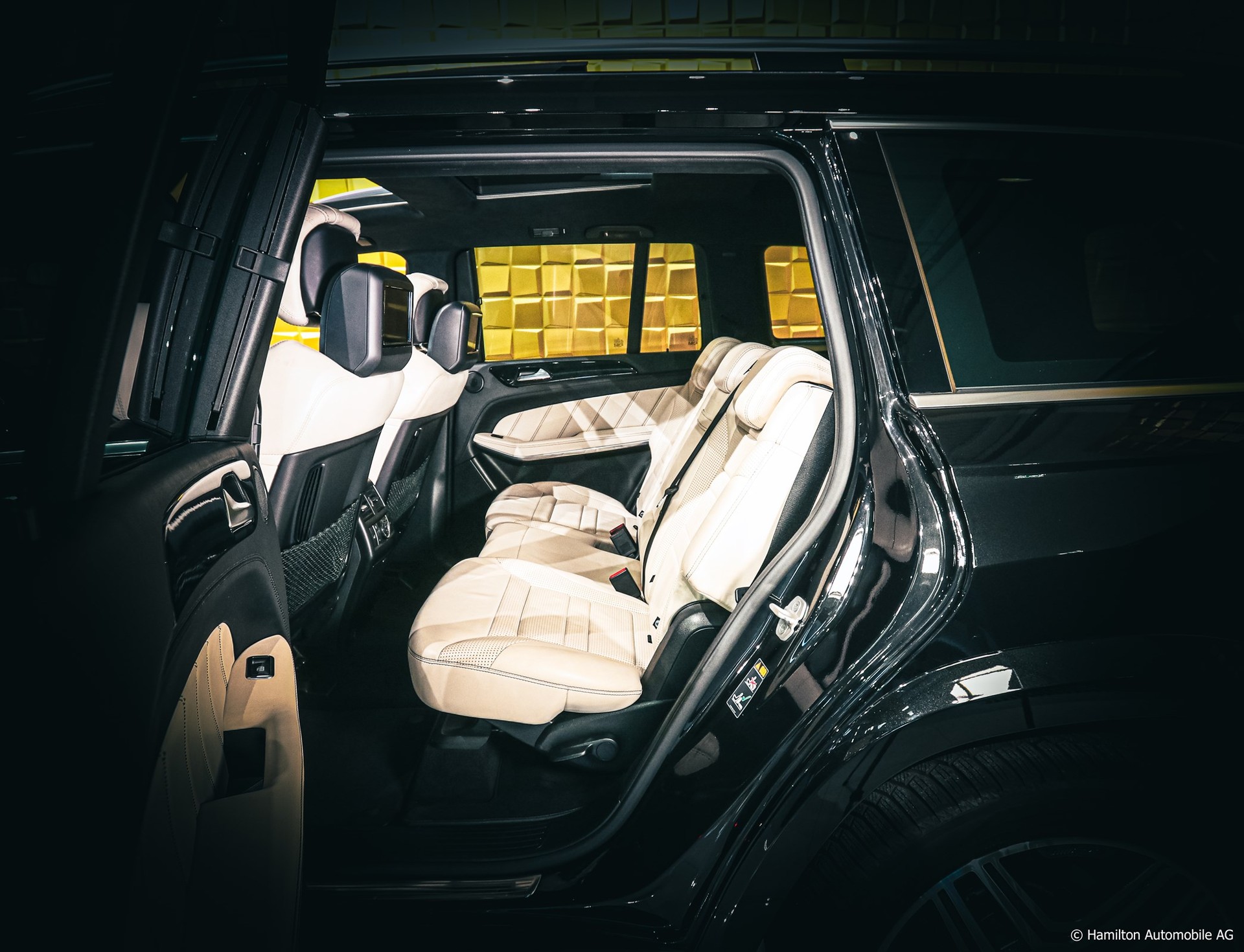 MERCEDES-BENZ GL 63 AMG 4Matic Speedshift Plus 7G-Tronic-image-18
