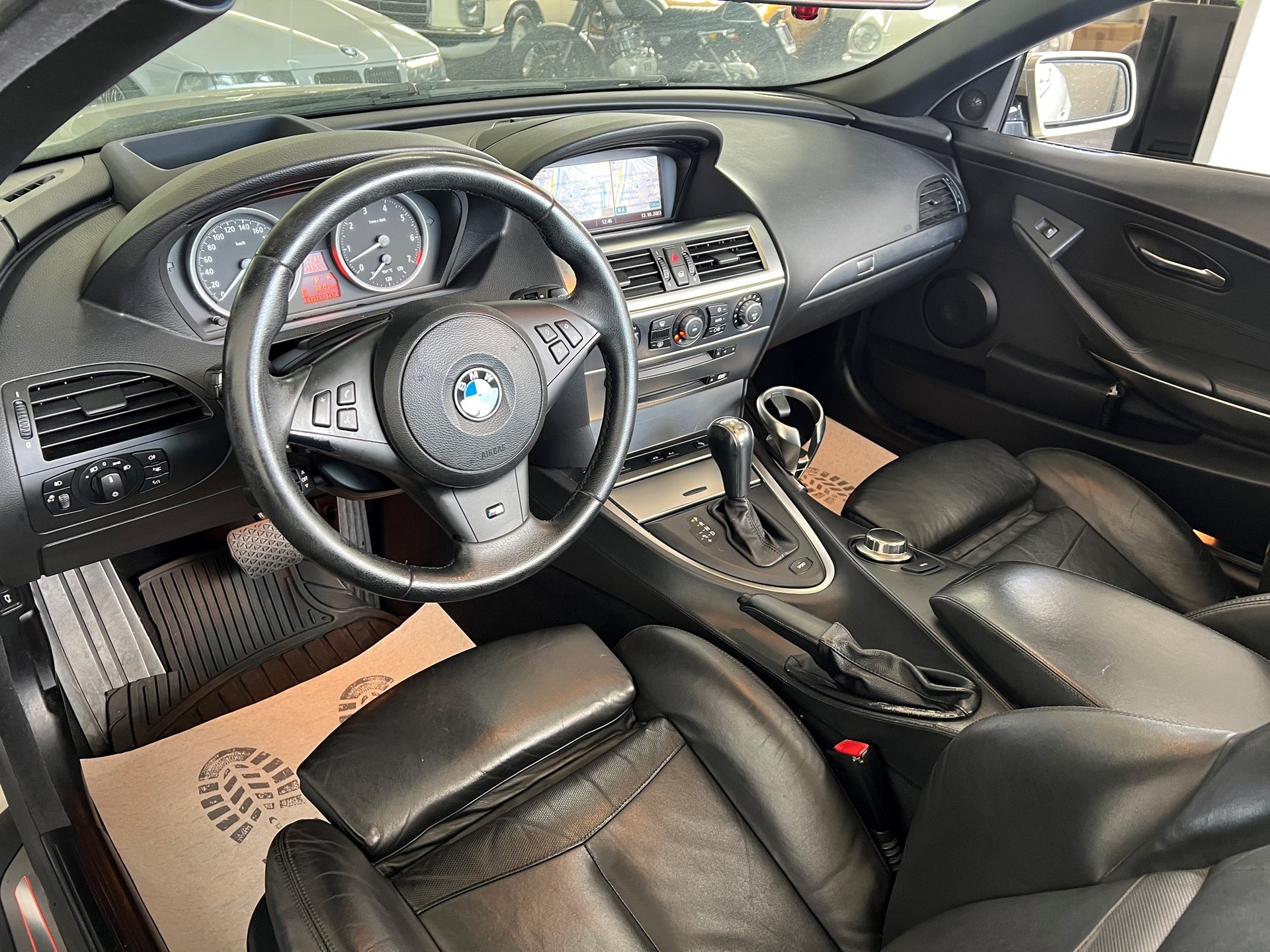 BMW 650i-image-20