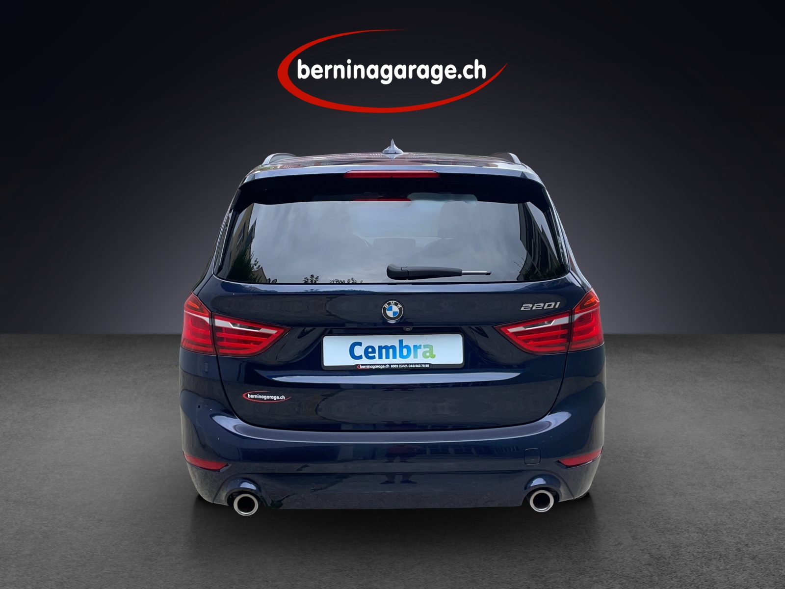 BMW 220i Gran Tourer-showroom-element-2
