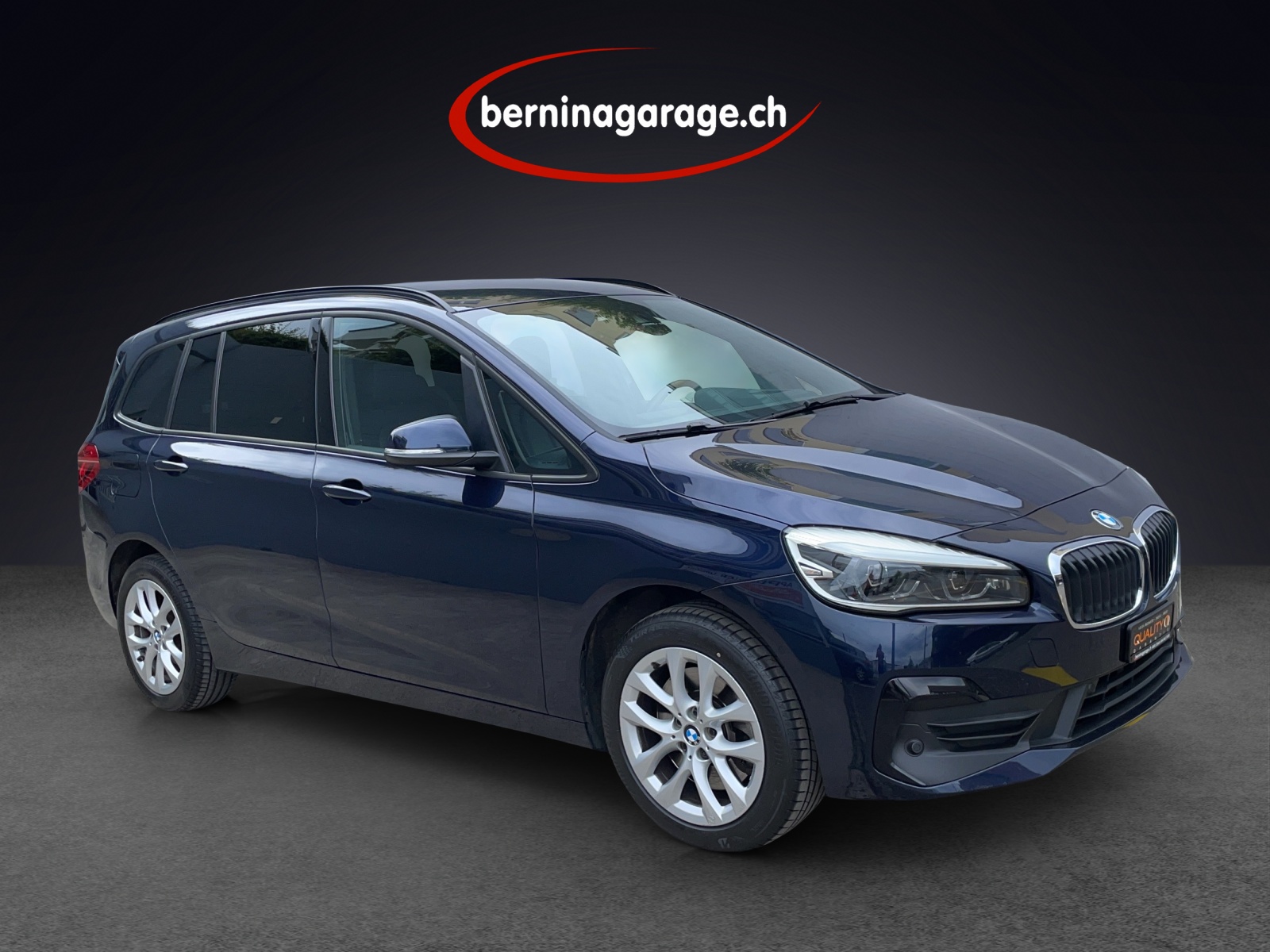 BMW 220i Gran Tourer-image-4