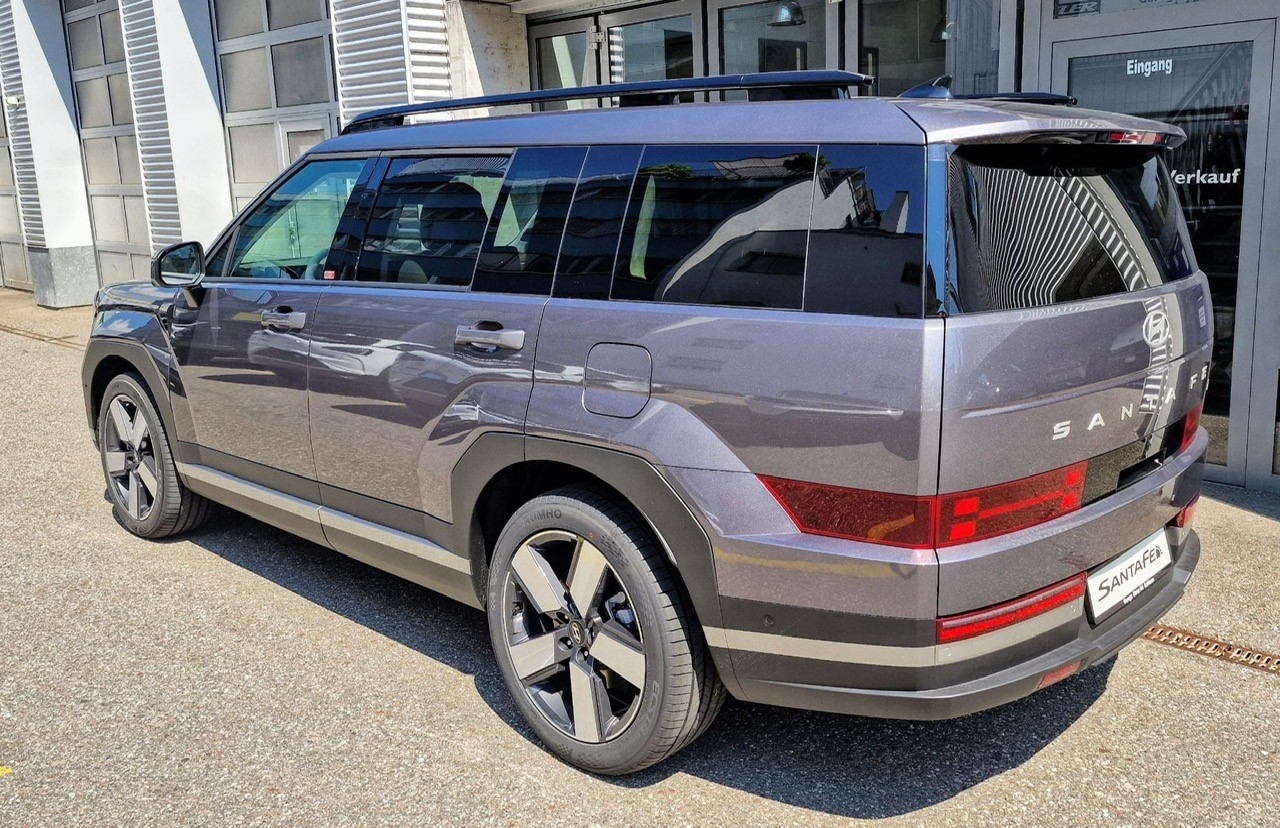 HYUNDAI Santa Fe 1.6 T-GDi PHEV Vertex-image-2