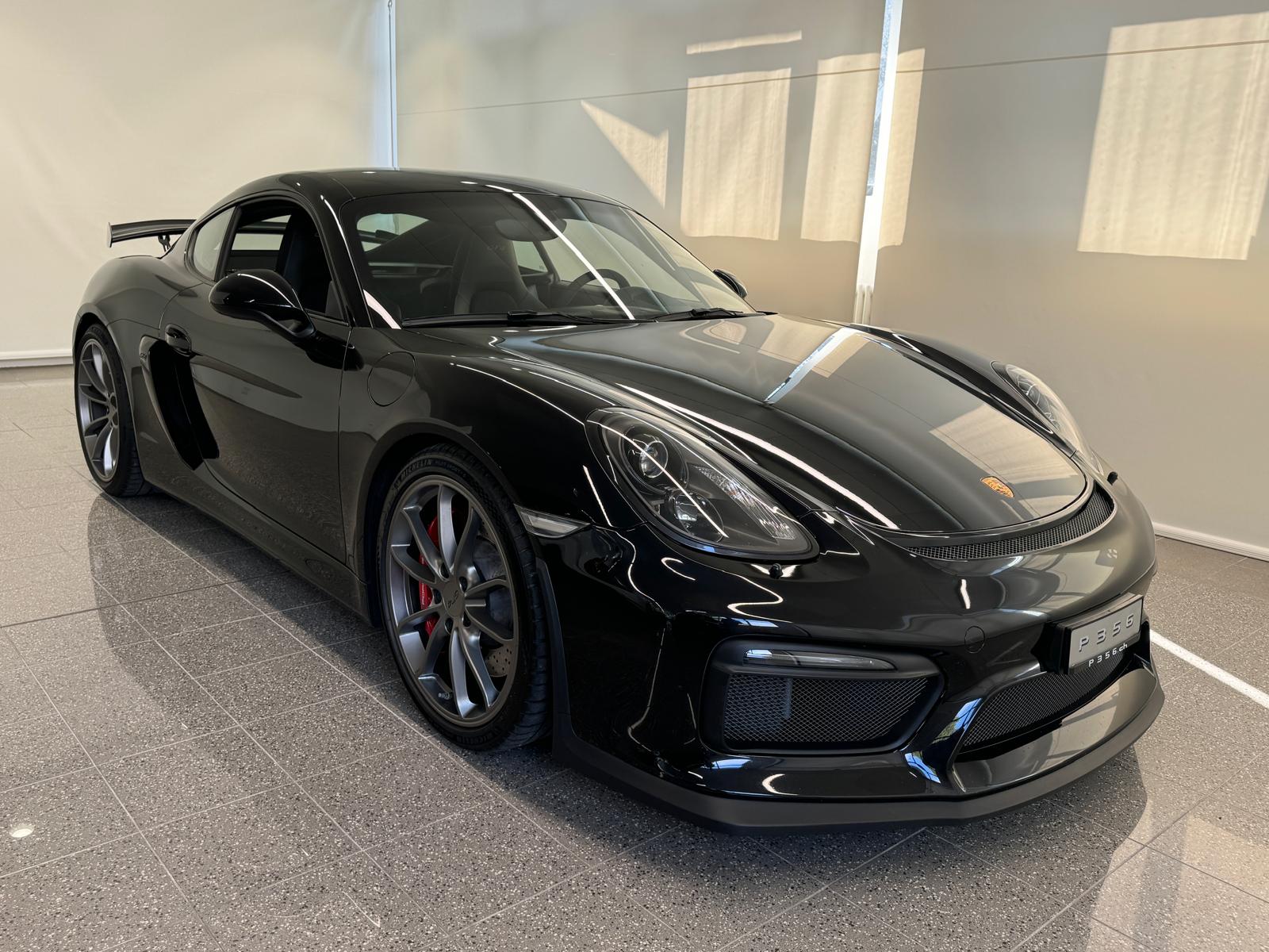 PORSCHE Cayman GT4-image-2