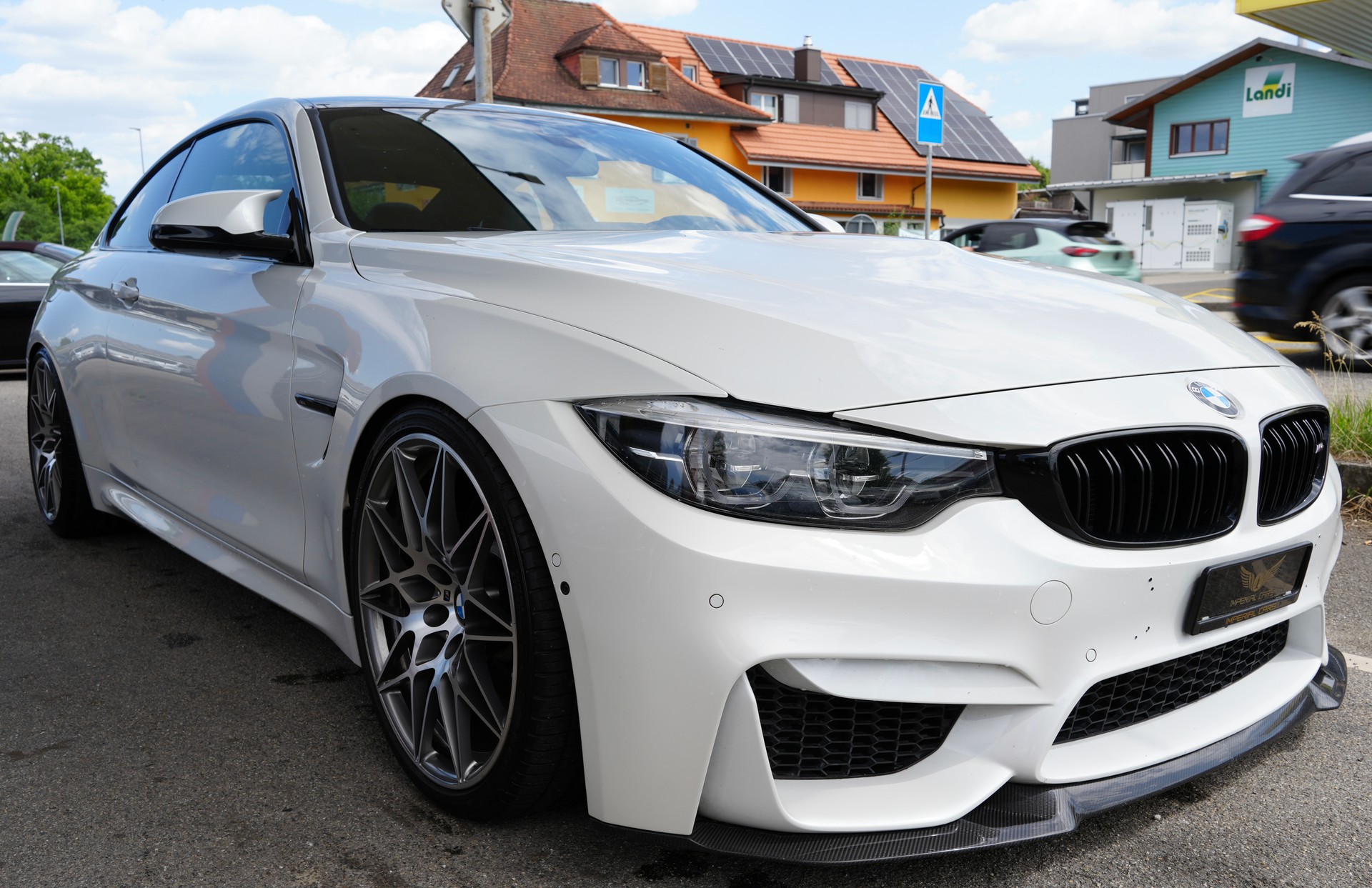 BMW M4 Coupé Competition DKG-image-5