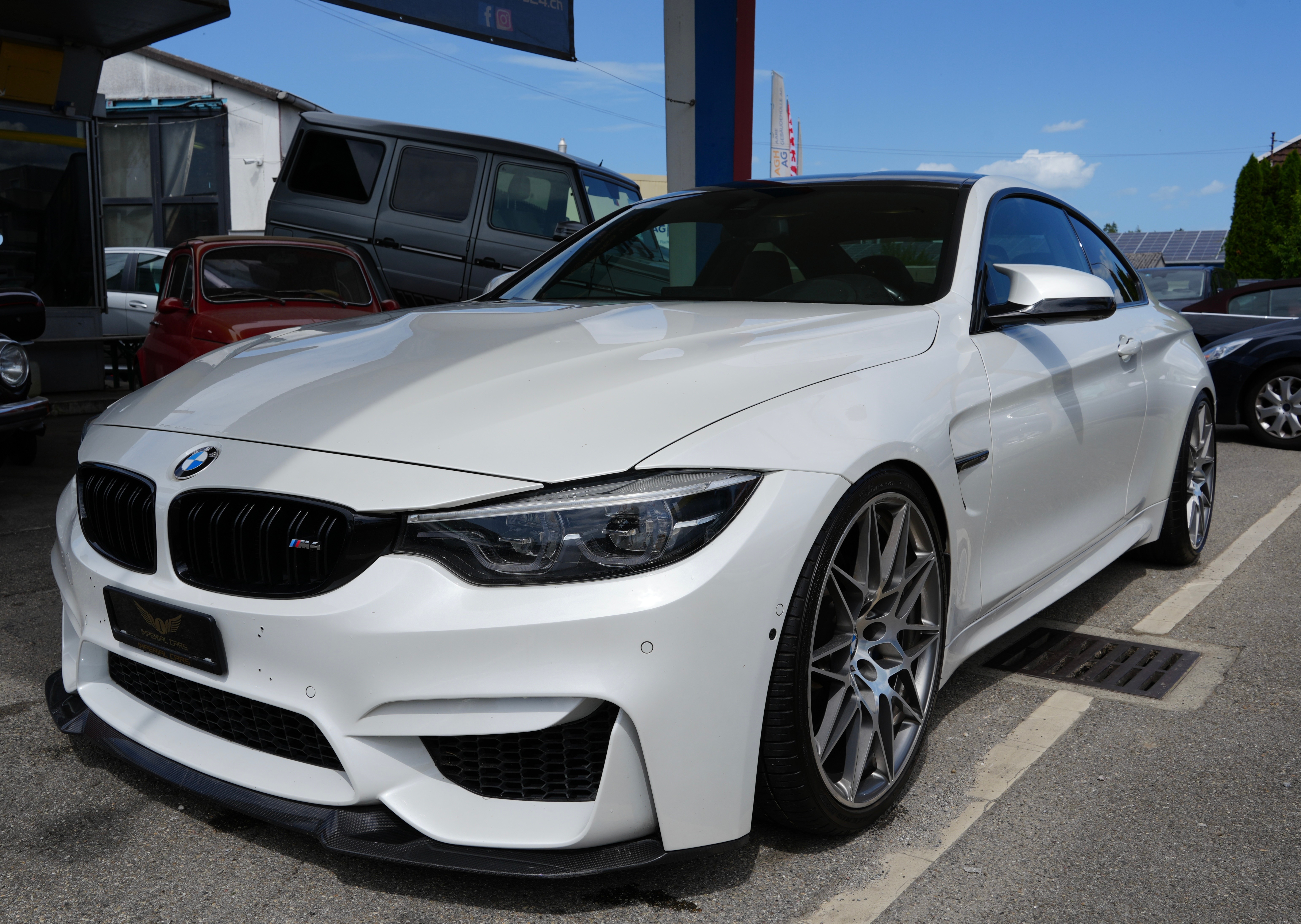 Car photo