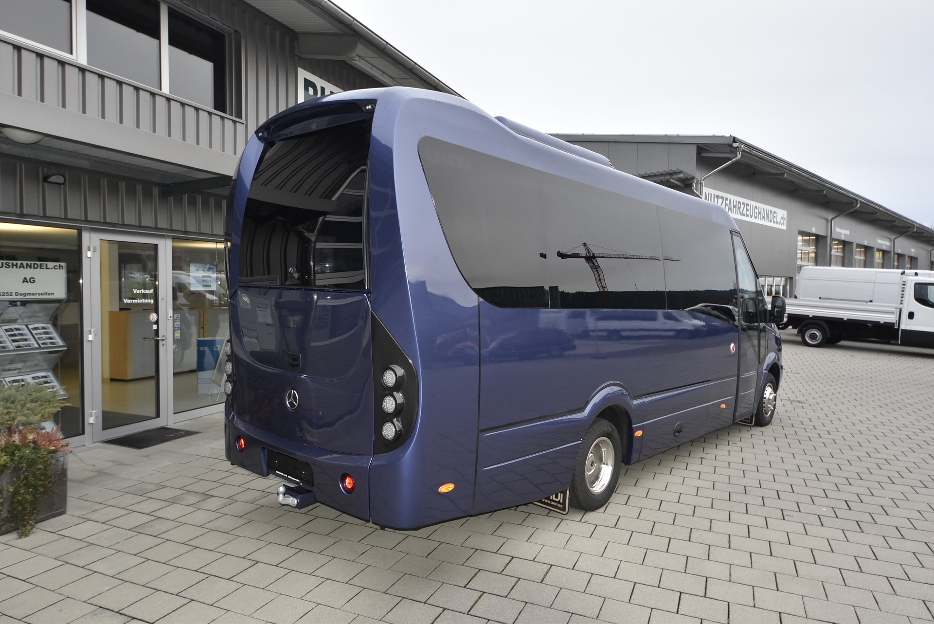 MERCEDES-BENZ Sprinter 519 Vega GT-image-2
