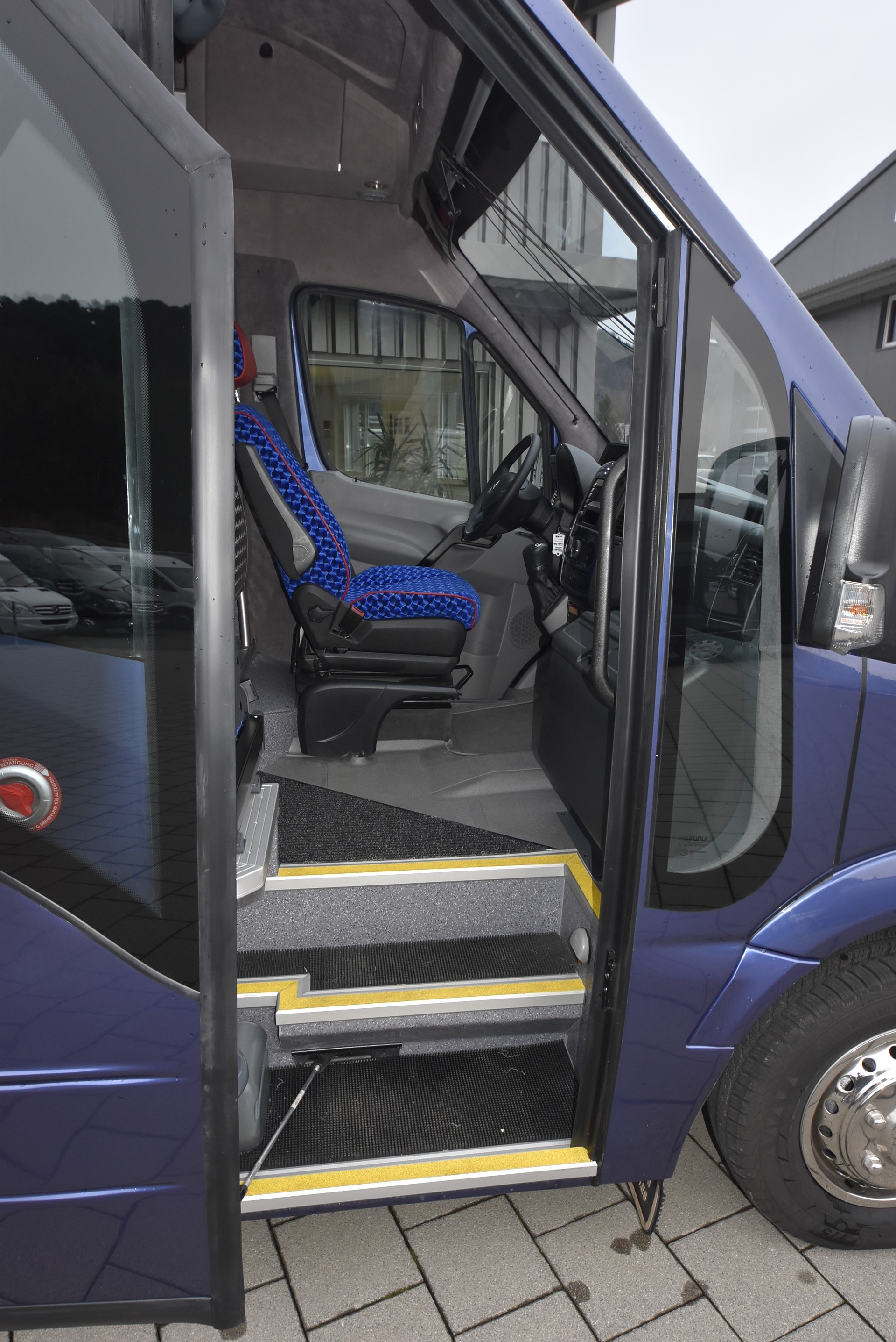 MERCEDES-BENZ Sprinter 519 Vega GT-image-7