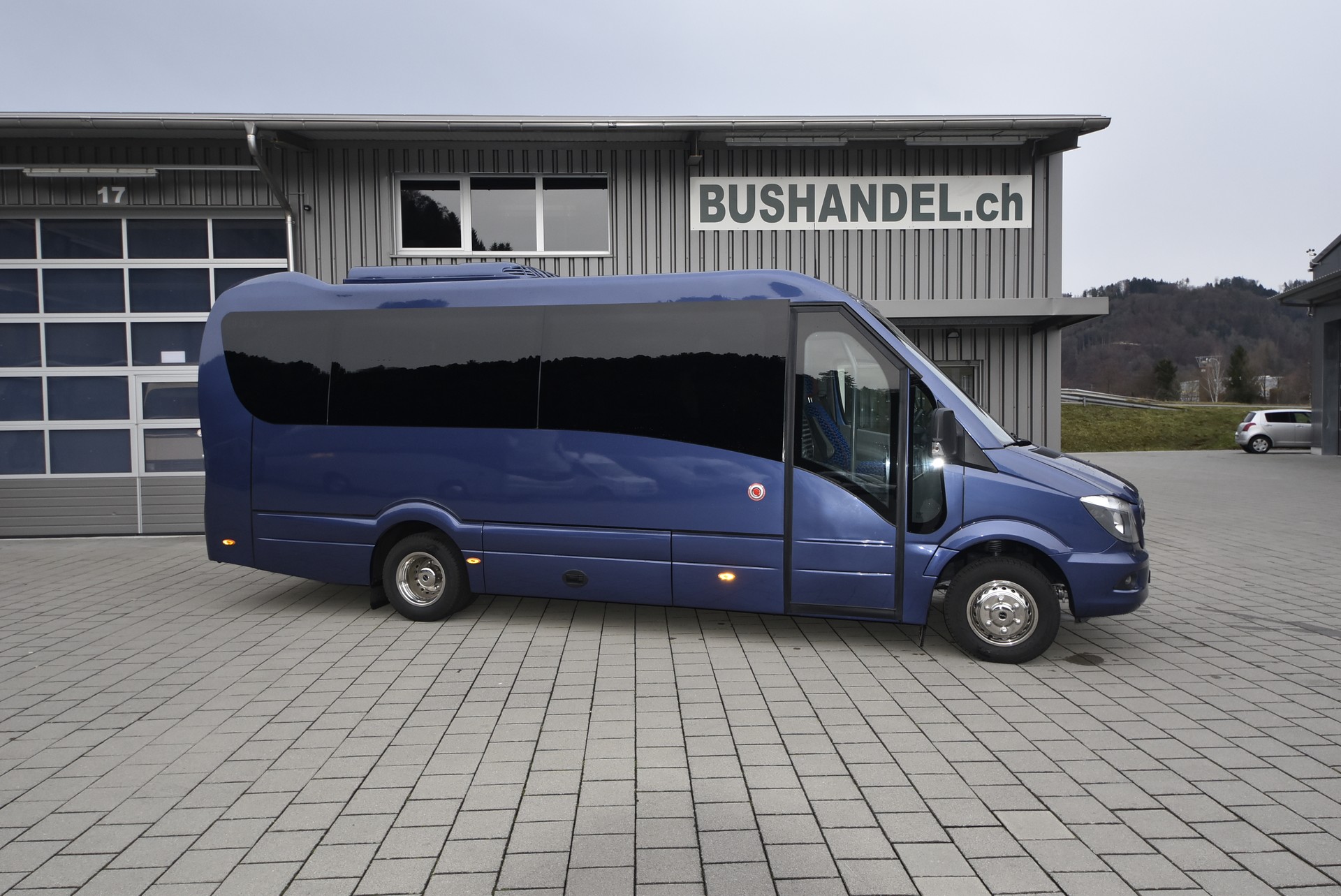 MERCEDES-BENZ Sprinter 519 Vega GT-image-0