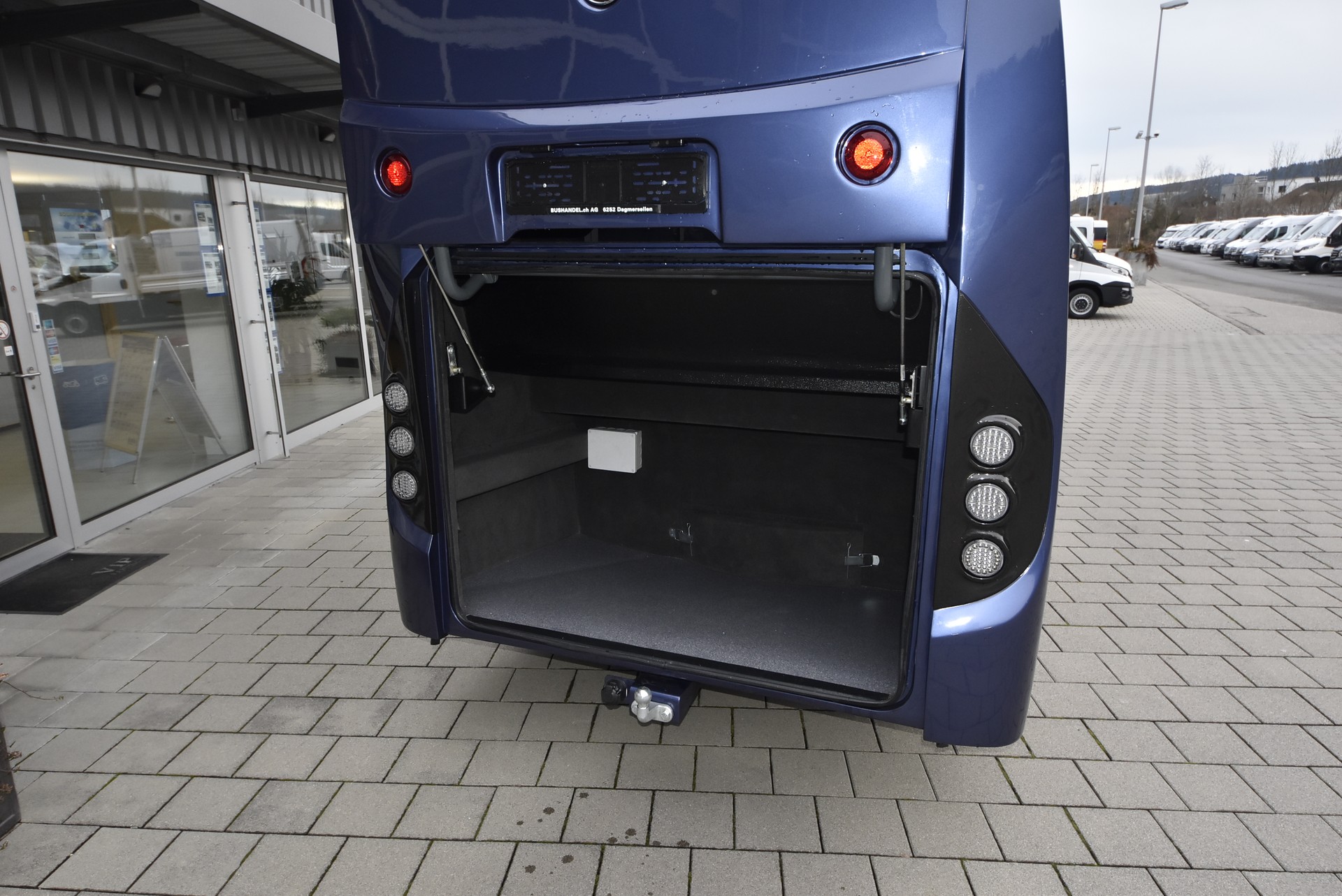 MERCEDES-BENZ Sprinter 519 Vega GT-image-4