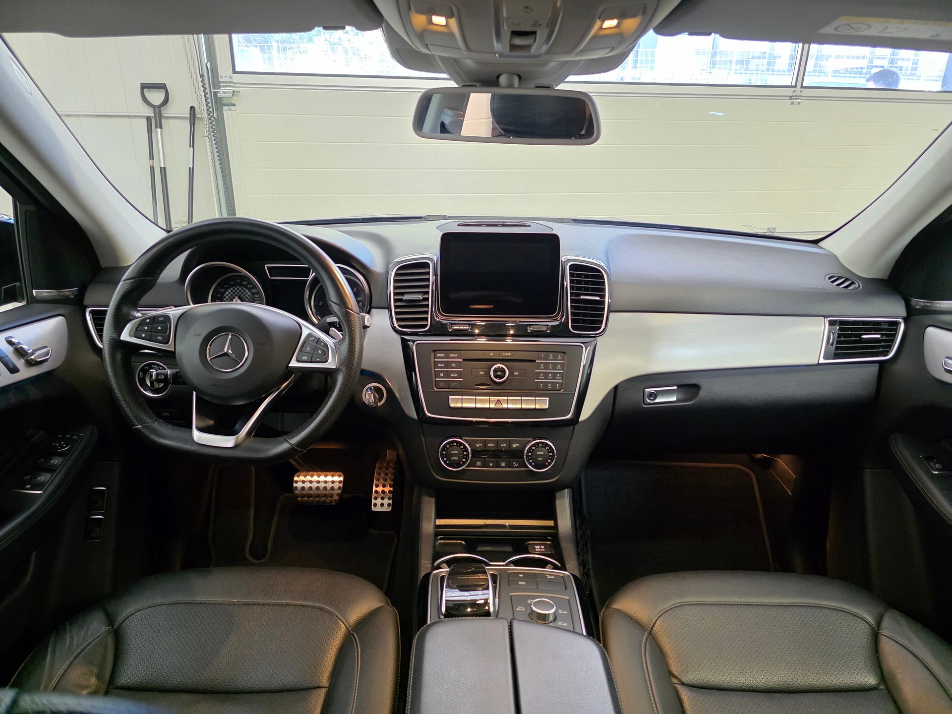 MERCEDES-BENZ GLE 350 d SPORT-STYLE 4Matic 9G-Tronic-image-5