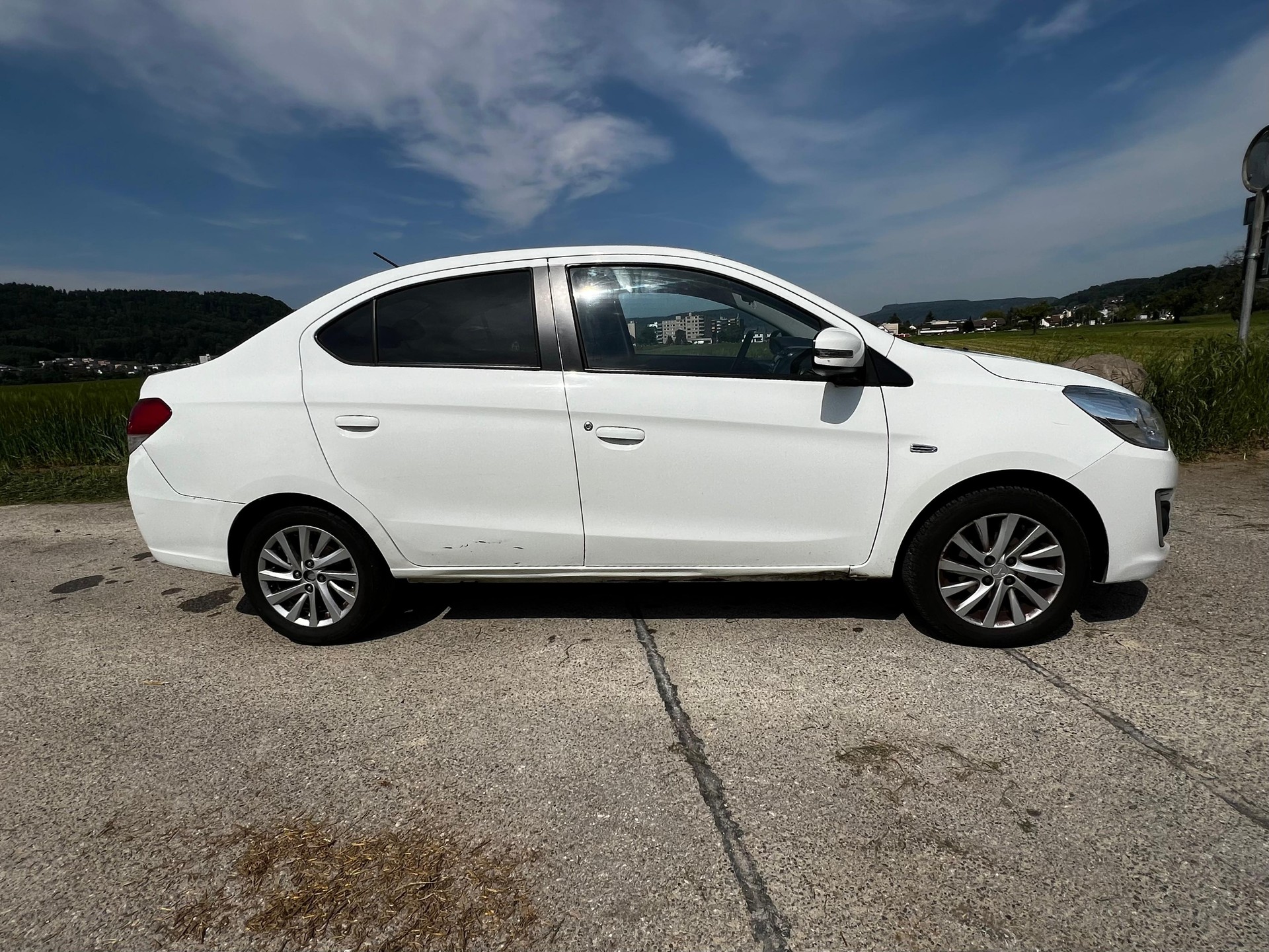 MITSUBISHI Attrage 1.2 Intense CVT-image-5