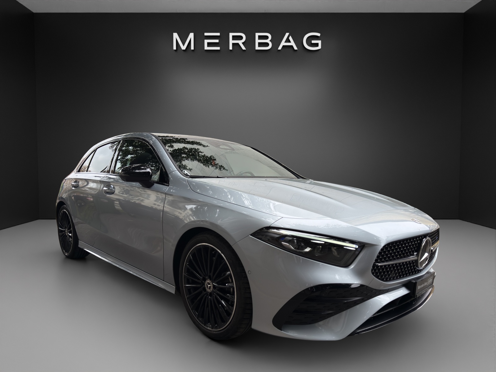 MERCEDES-BENZ A 220 4Matic 8G-DCT-image-0
