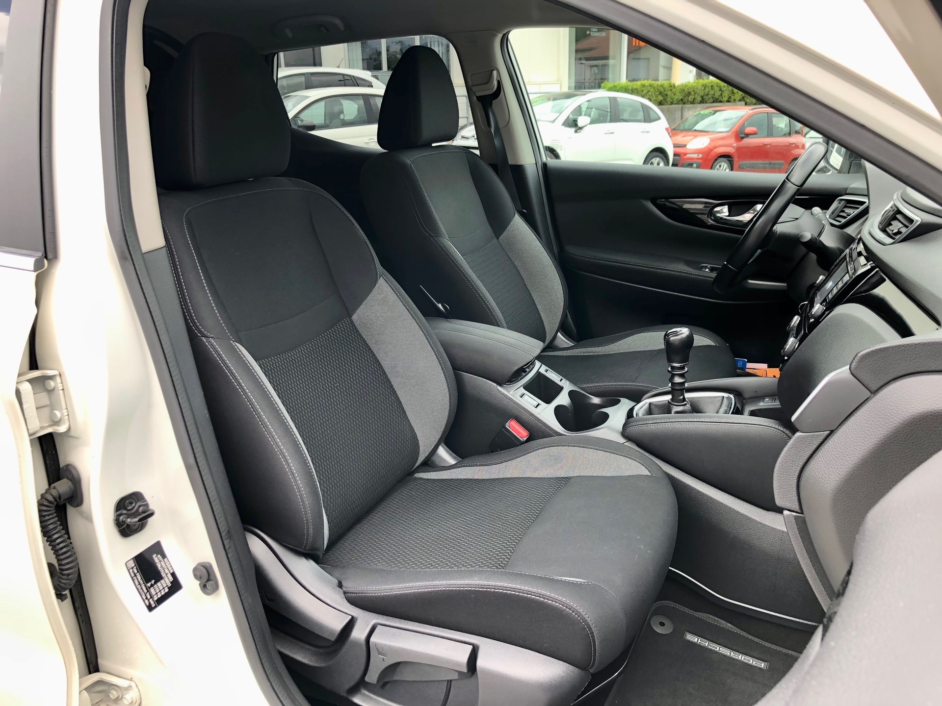 NISSAN Qashqai 1.6 dCi acenta ALL-MODE 4x4-image-19