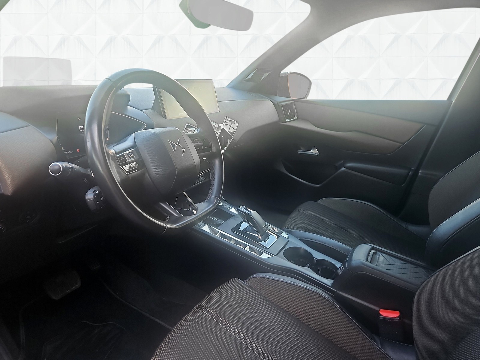 DS AUTOMOBILES DS 3 Crossback SO Chic EAT8-image-8