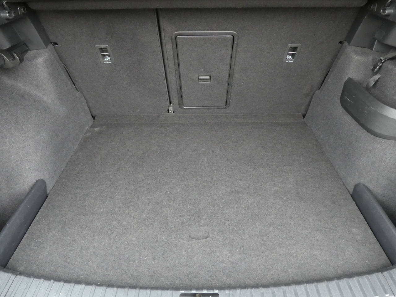 SKODA Karoq 2.0 TDI Style 4x4 DSG-image-13