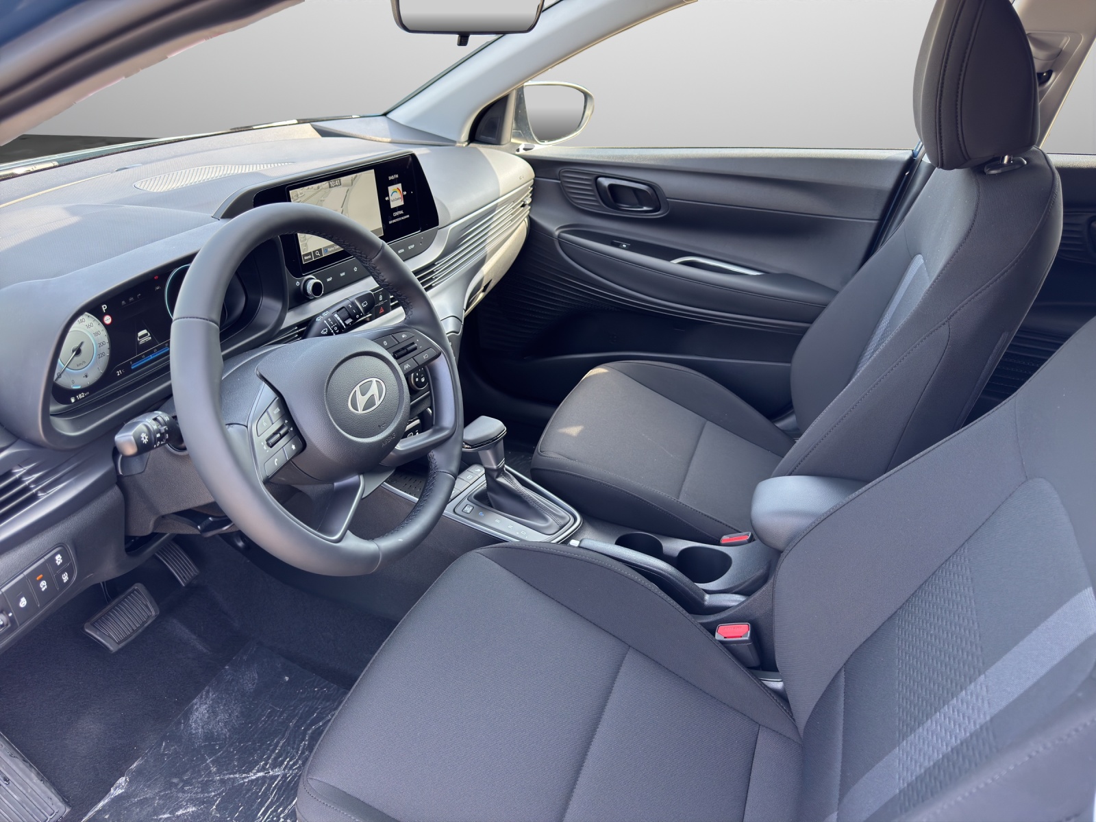 HYUNDAI i20 1.0 T-GDi Amplia-image-4