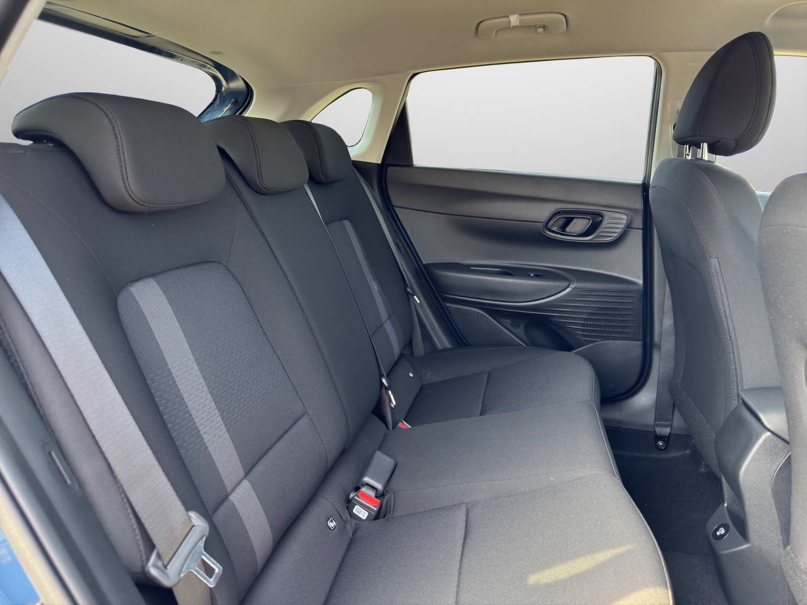HYUNDAI i20 1.0 T-GDi Amplia-image-12